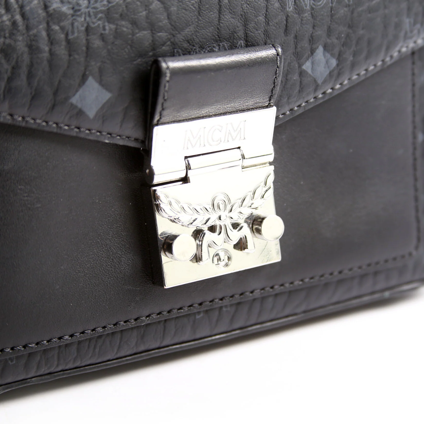 Mille Visetos Small Crossbody Black - Image 10