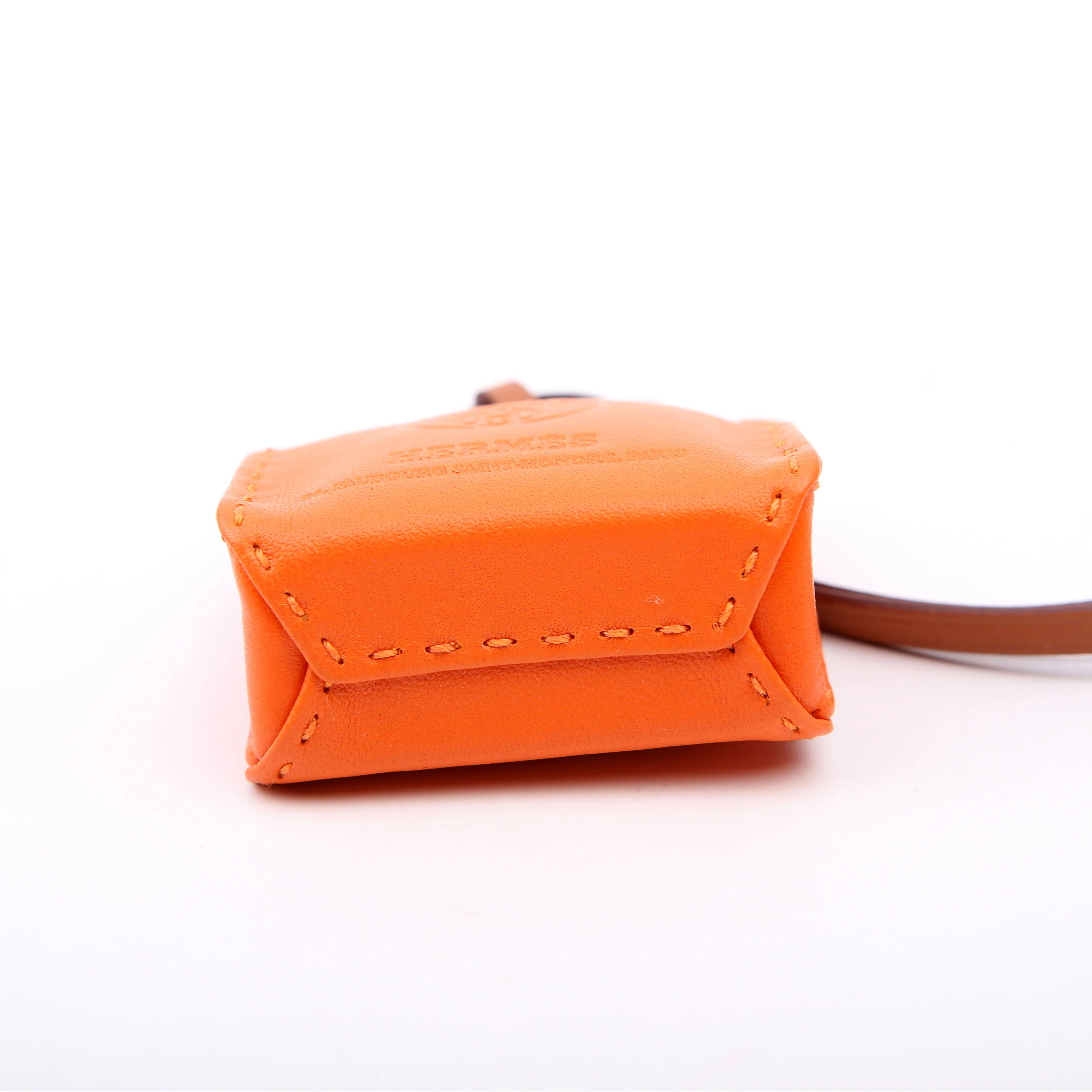 Milo Shopping Bag Charm Swift Leather Orange - Image 4