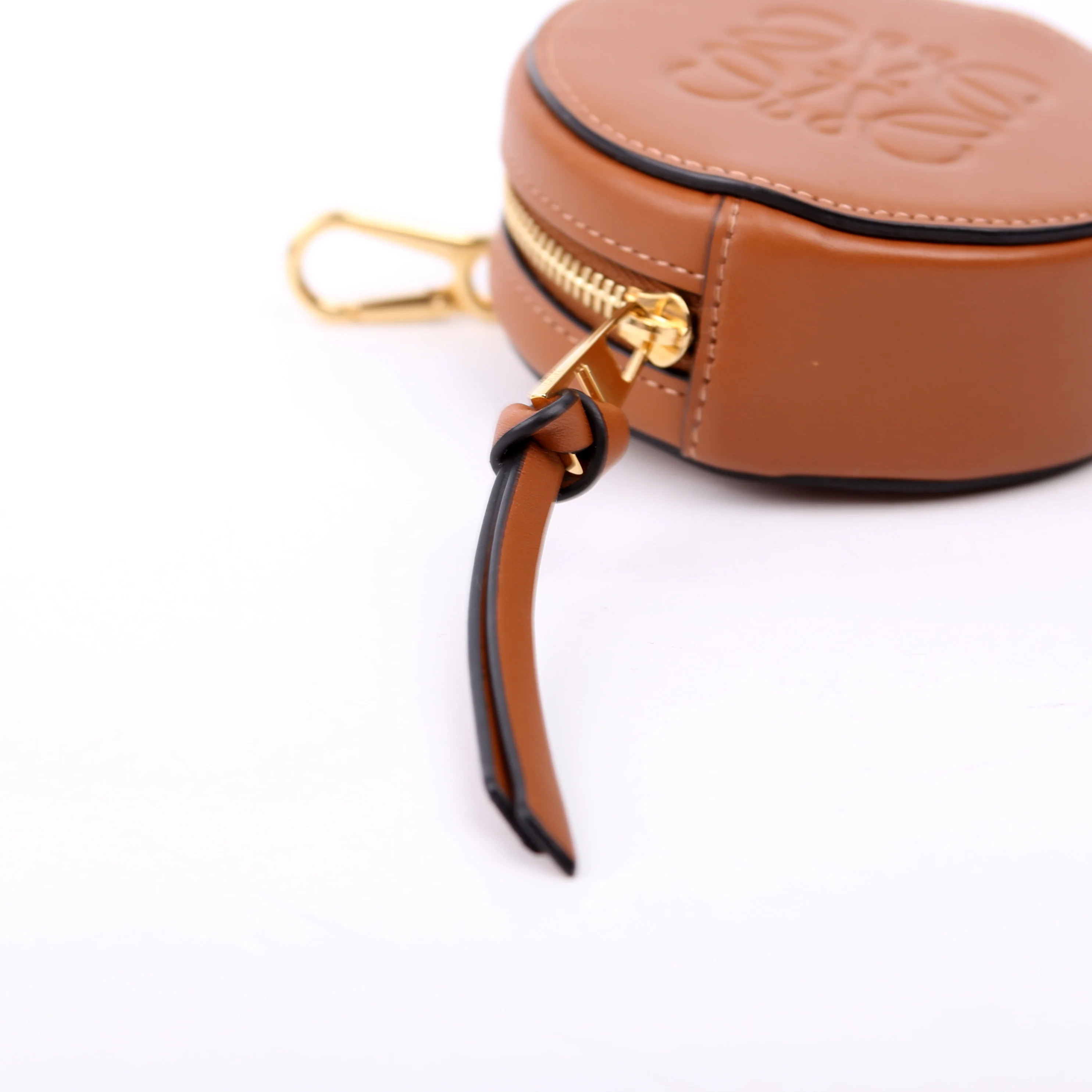 Mini Cookie Coin Pouch Calfskin Anagram Brown - Image 8
