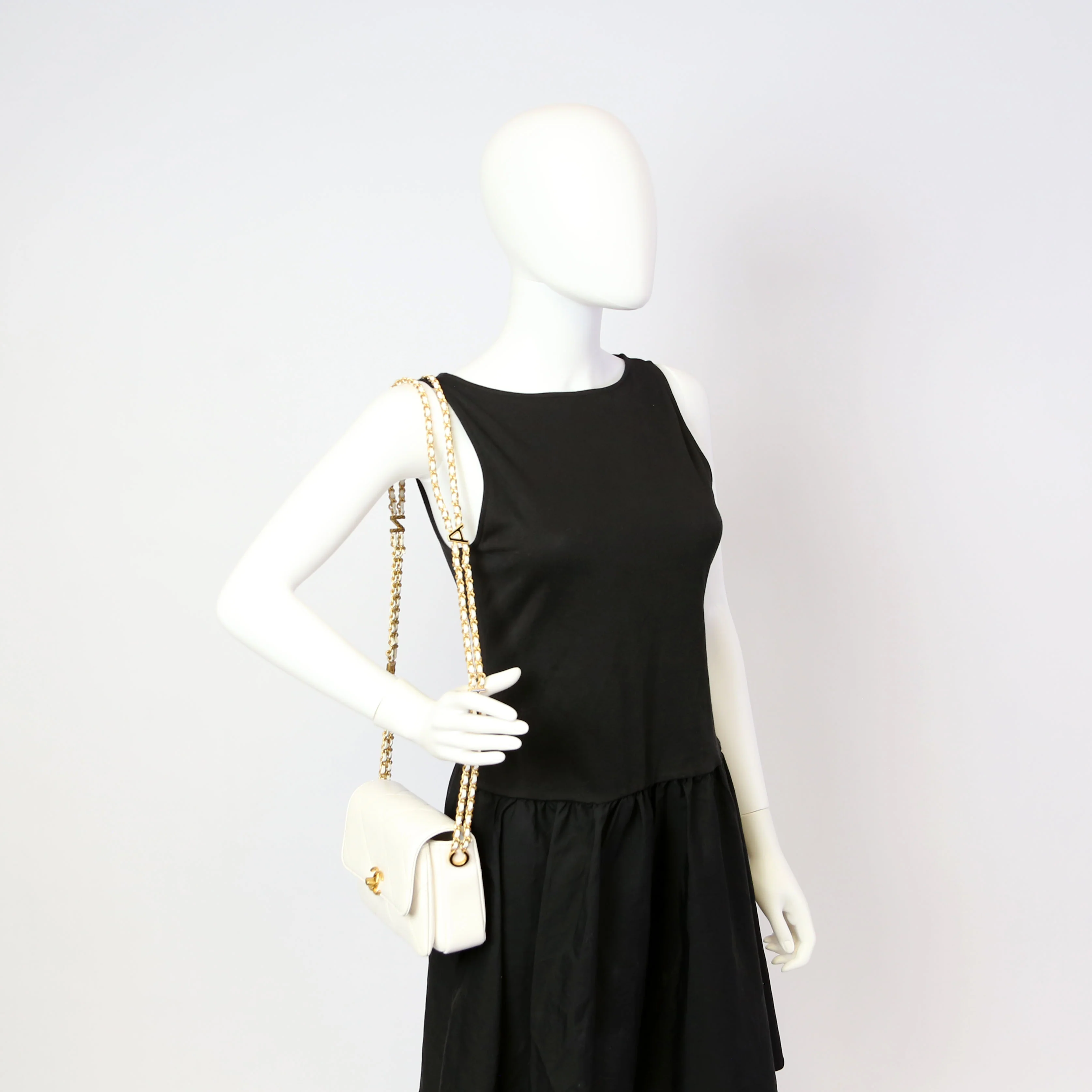 Mini Flap Bag RFID White - Image 12