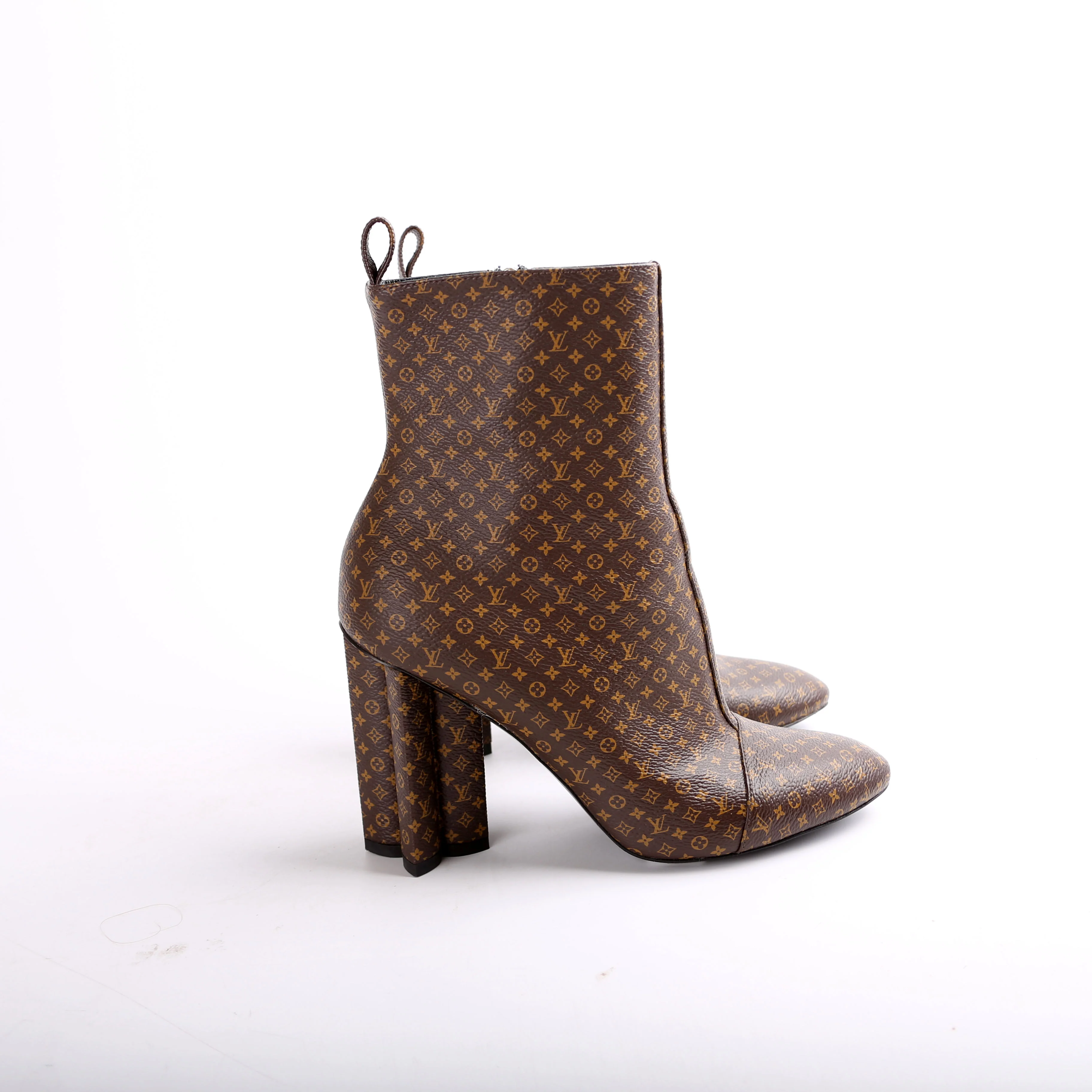 Mini Mono Silhouette Ankle Boots Size 36.5 - Image 4