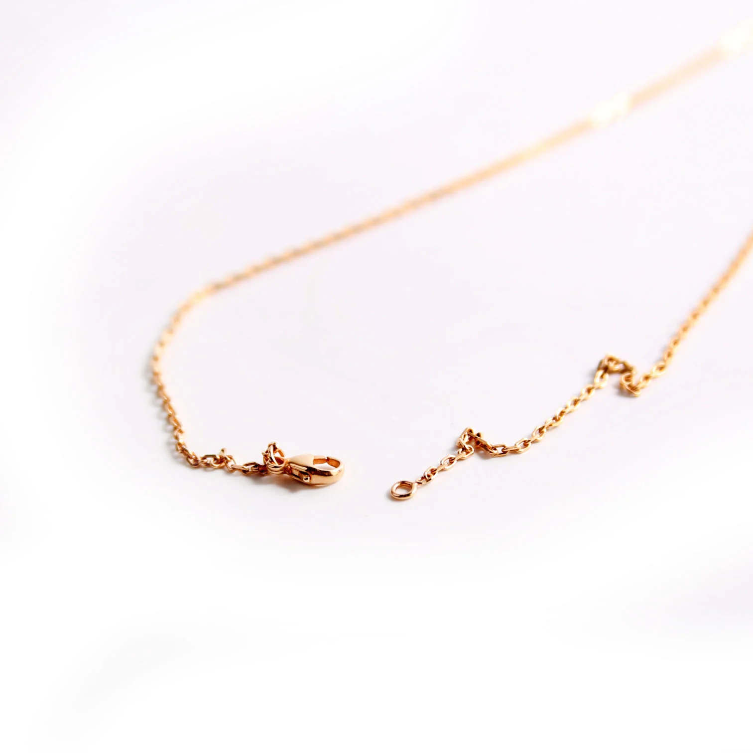 Mini Pop H Necklace Gold/Black - Image 5