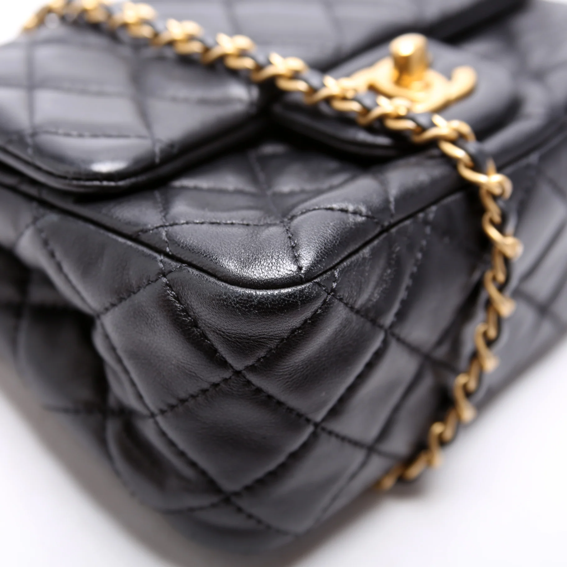 Mini Square Pearl Crush Flap Bag RFID Black - Image 5