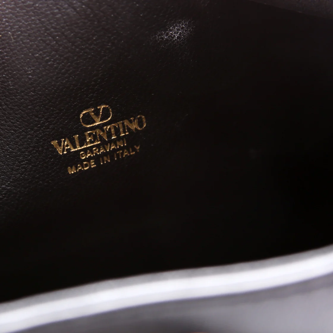 Mini Vlogo Chain Bucket Bag Black - Image 8