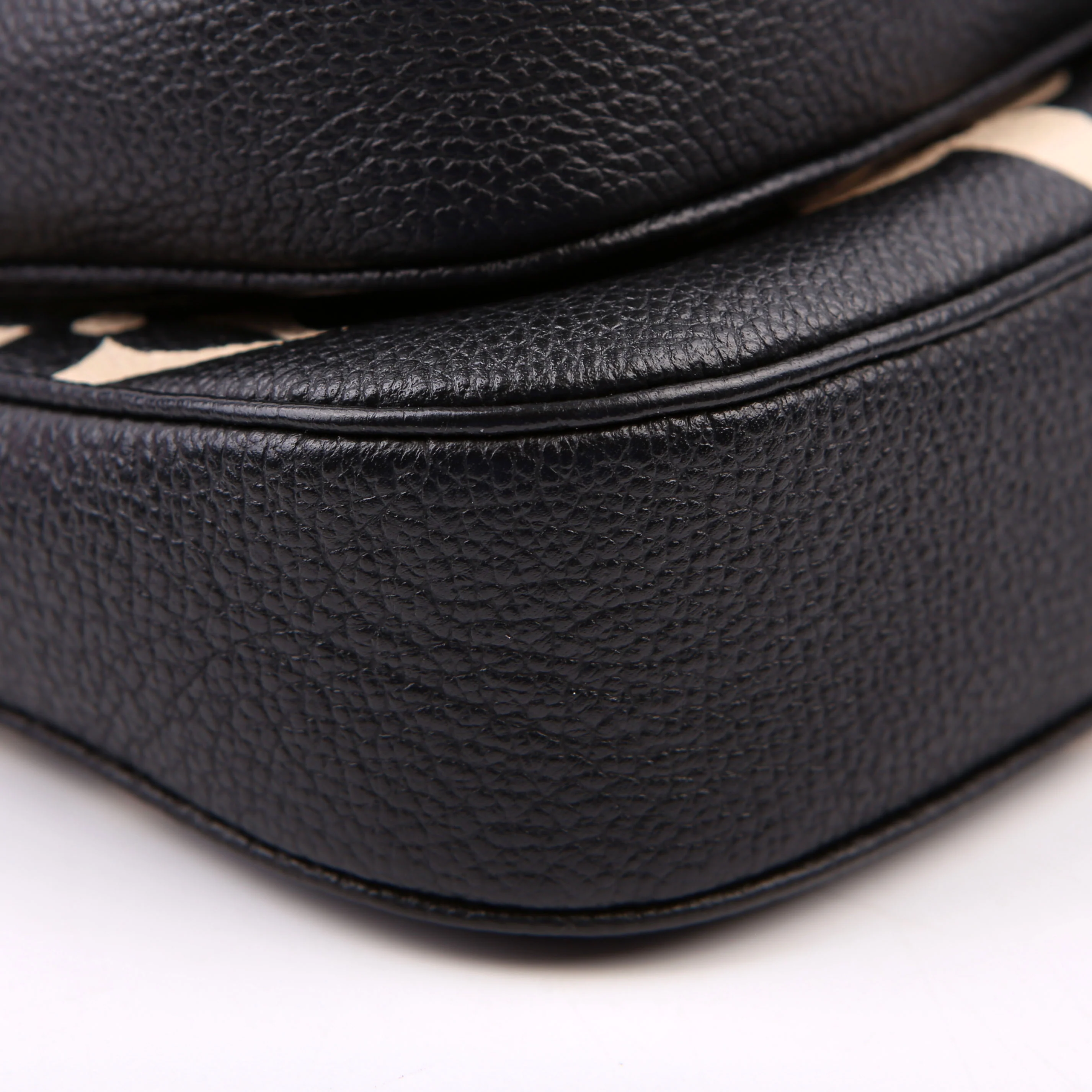Multi Pochette Empreinte Bicolor Black/Beige - Image 5