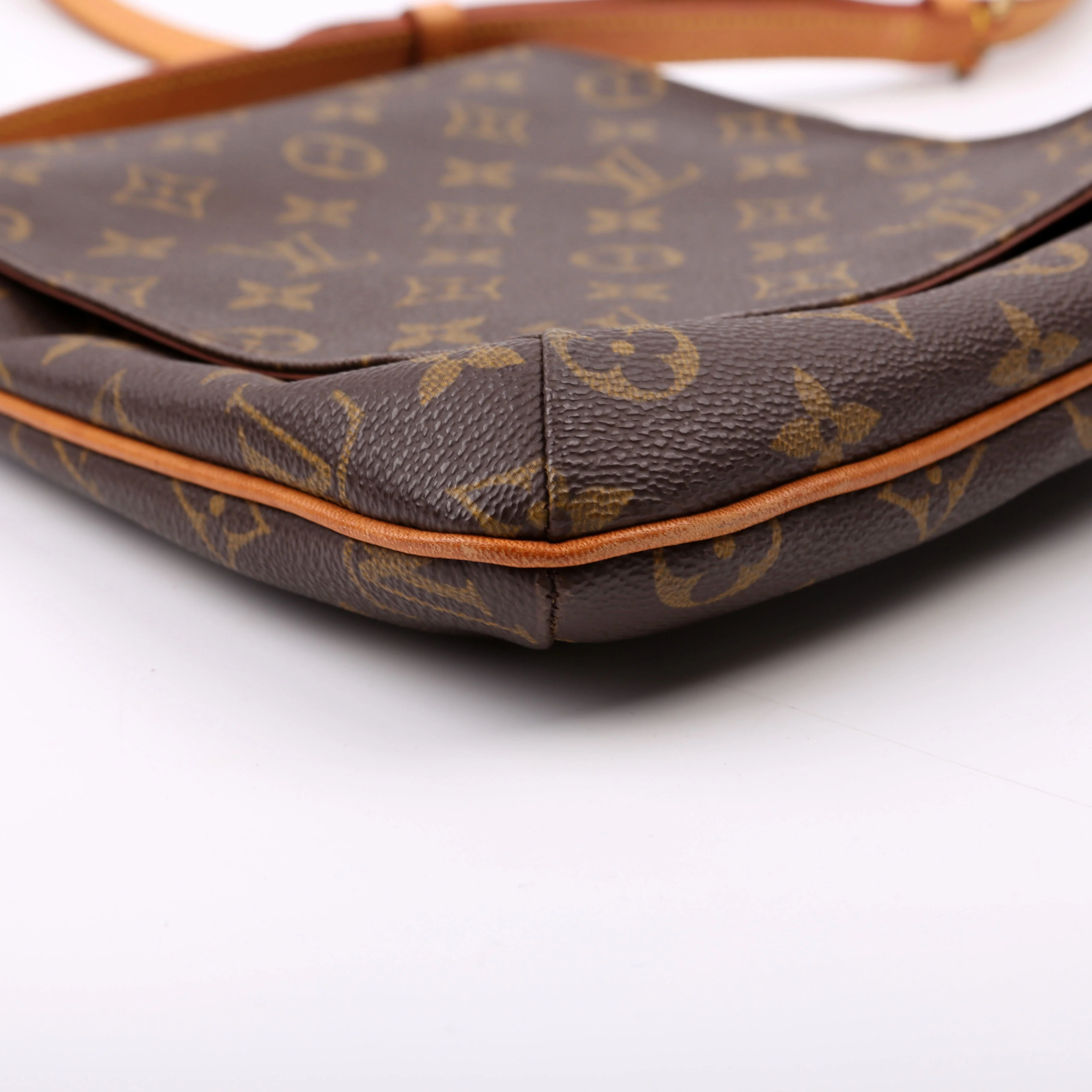 Musette Salsa Long Monogram - Image 5