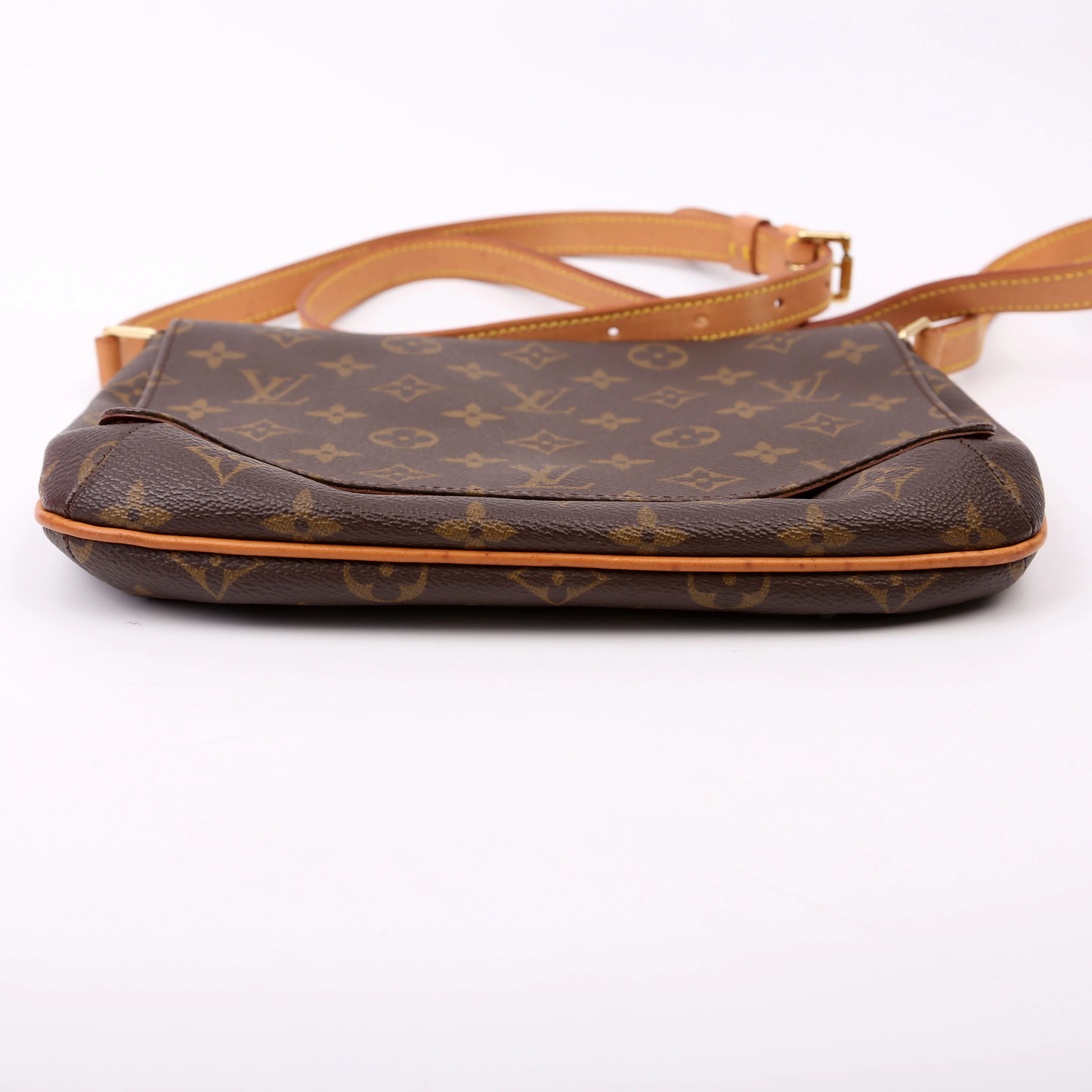 Musette Tango Long Monogram - Image 4