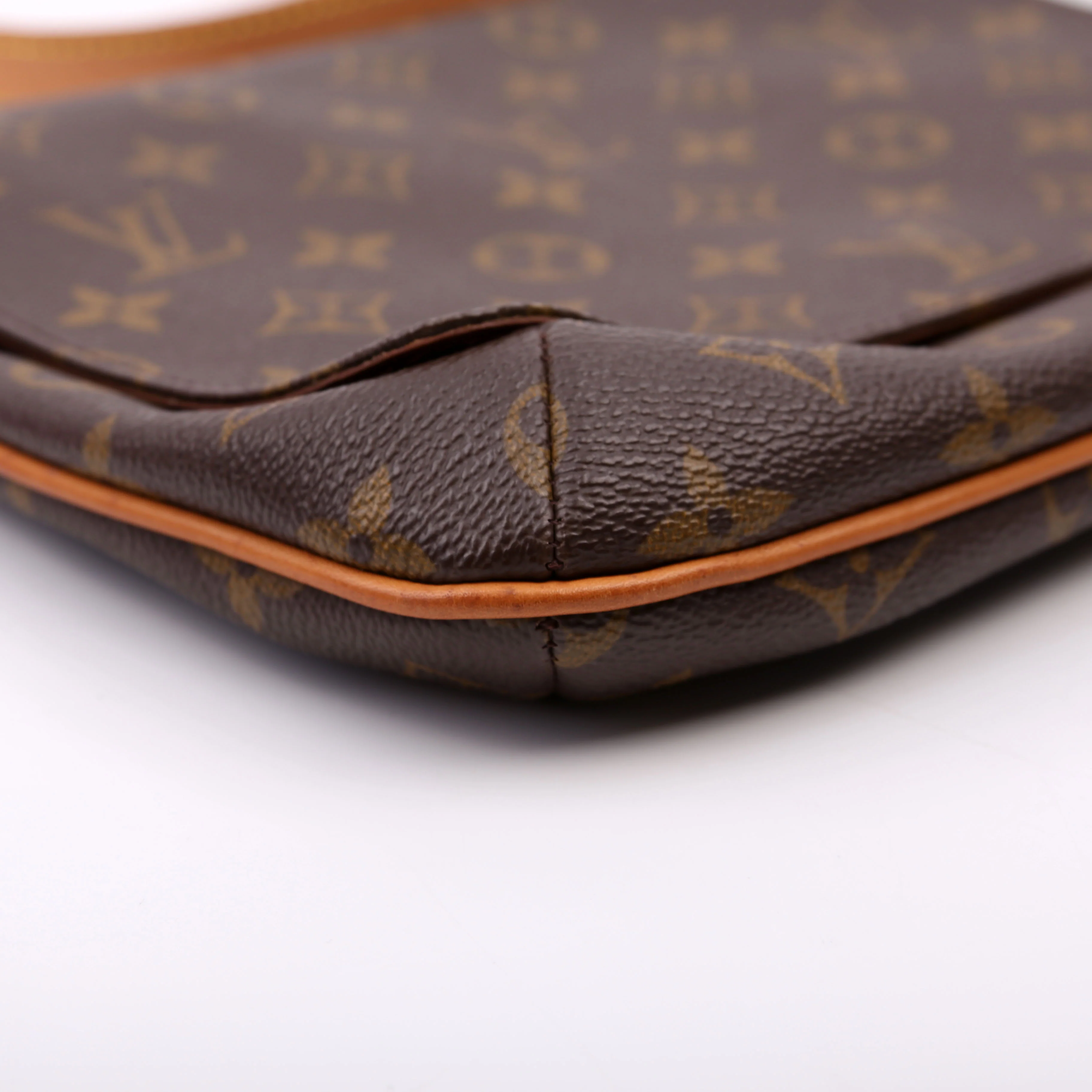 Musette Tango Long Monogram - Image 5