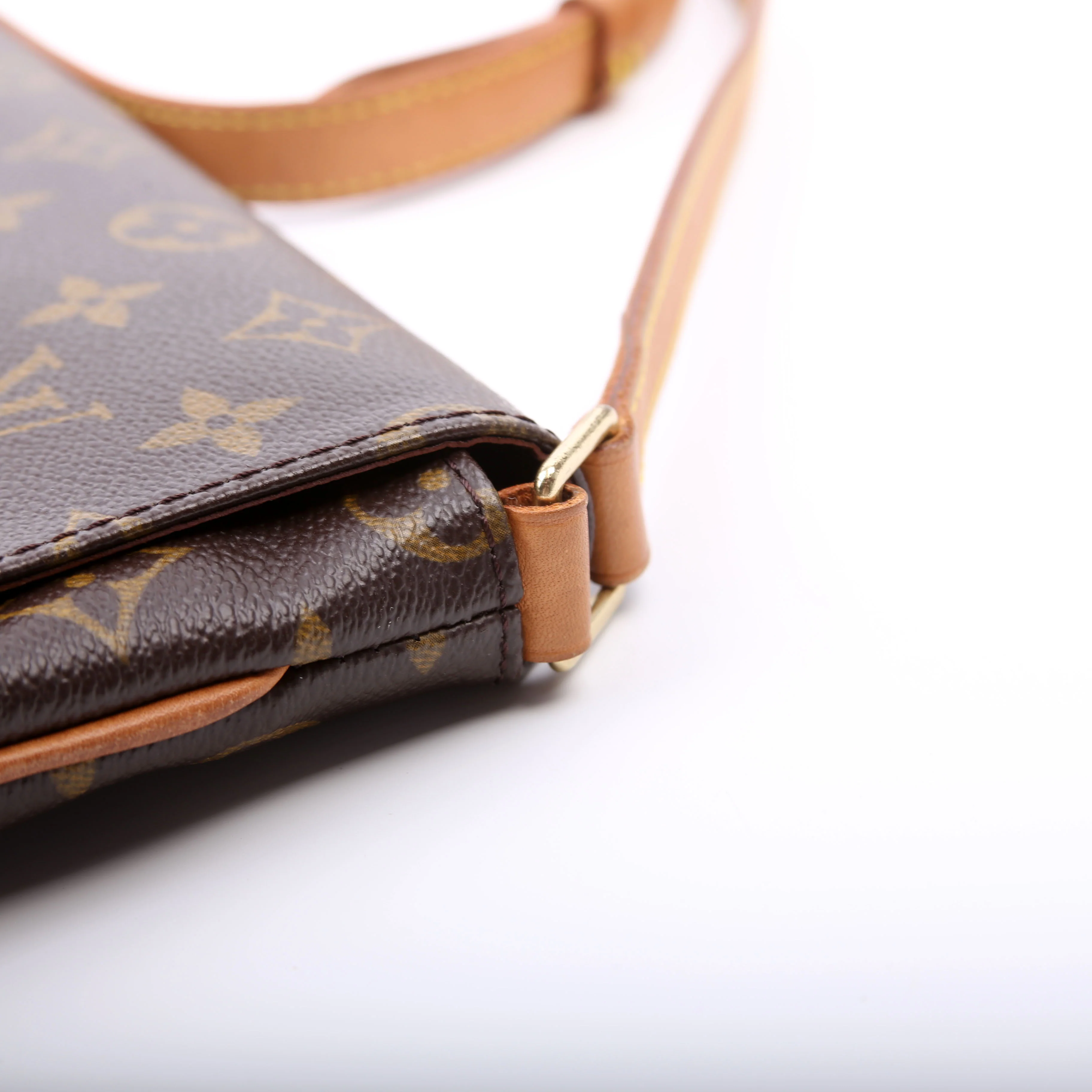 Musette Tango Long Monogram - Image 11