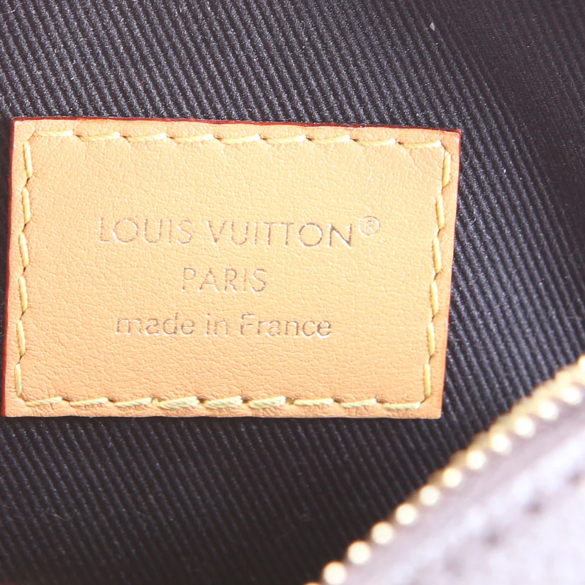 Music Player Wearable Wallet Monogram - Image 11