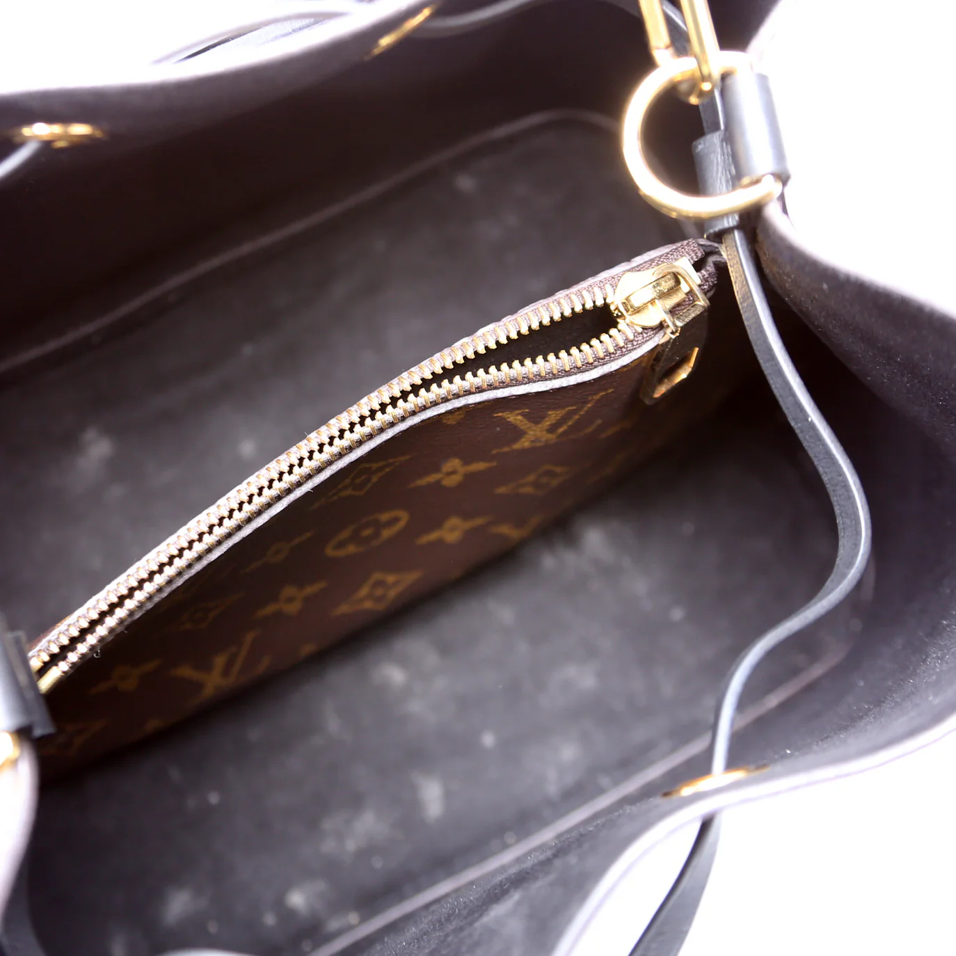 Neonoe Monogram Black - Image 8