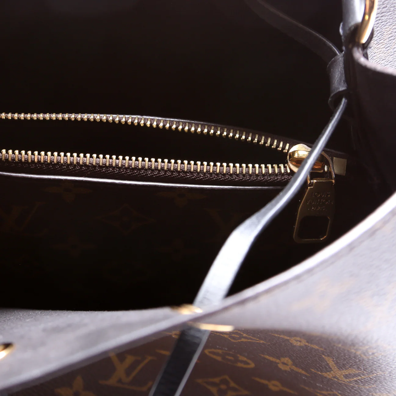 Neonoe Monogram Black - Image 7