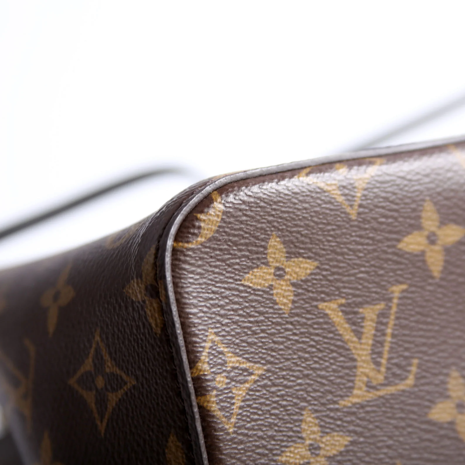 Neonoe Monogram Black - Image 6