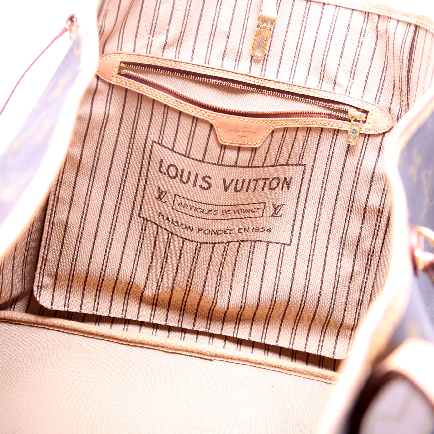 Neverfull GM Monogram - Image 8