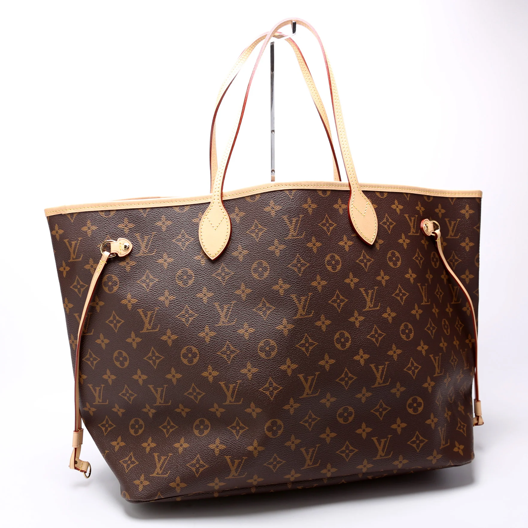 Neverfull GM Monogram - Image 2