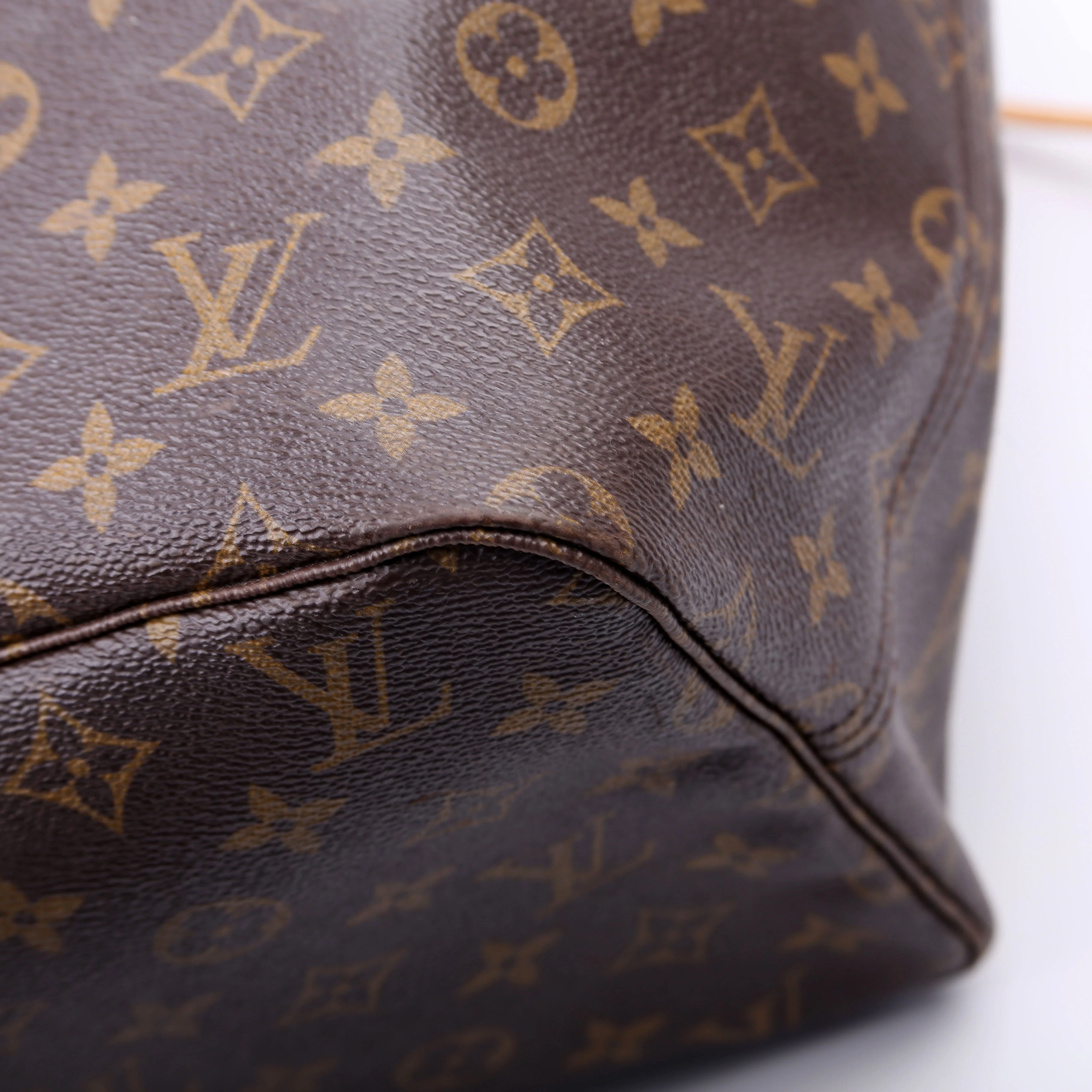 Neverfull GM Monogram - Image 8