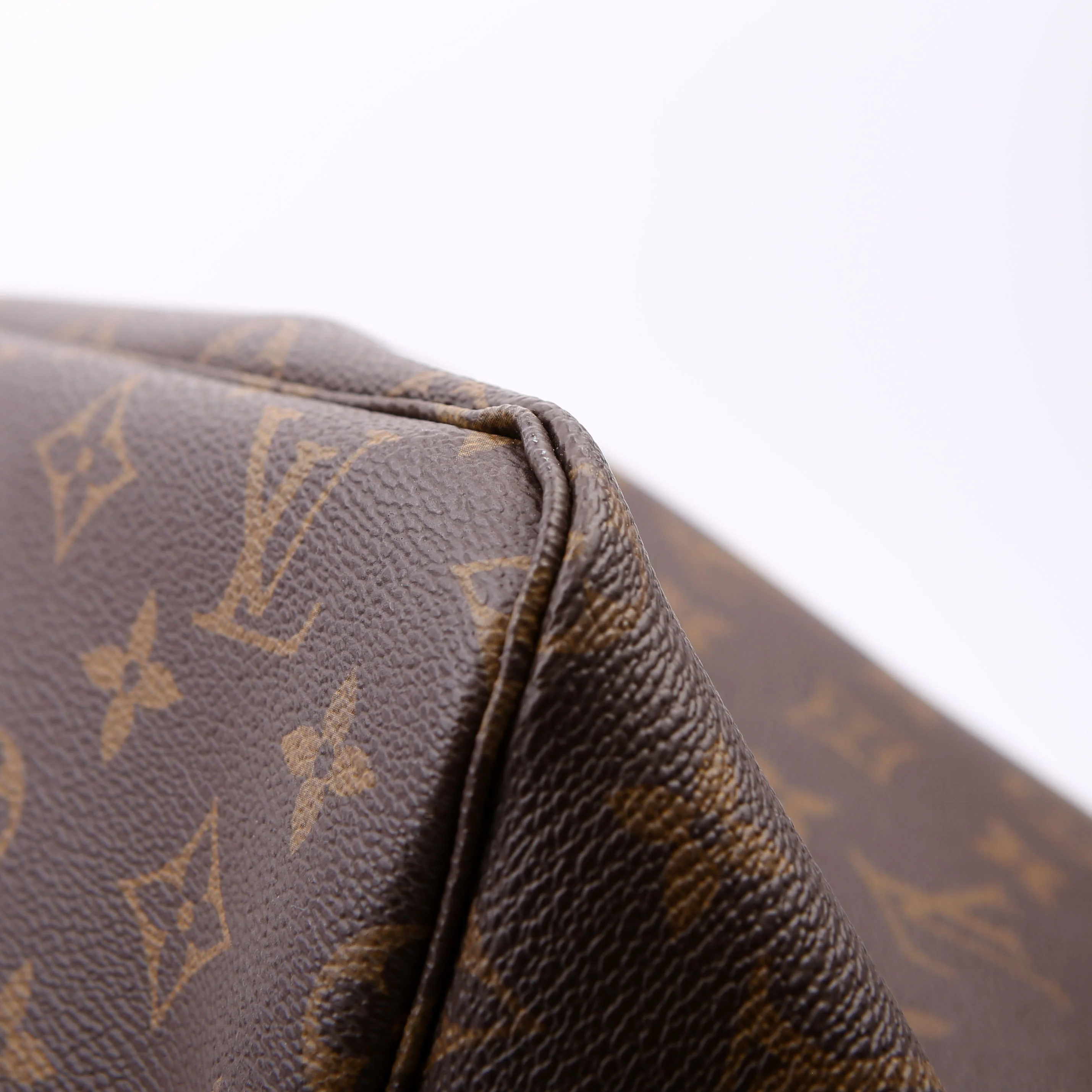 Neverfull GM Monogram - Image 6