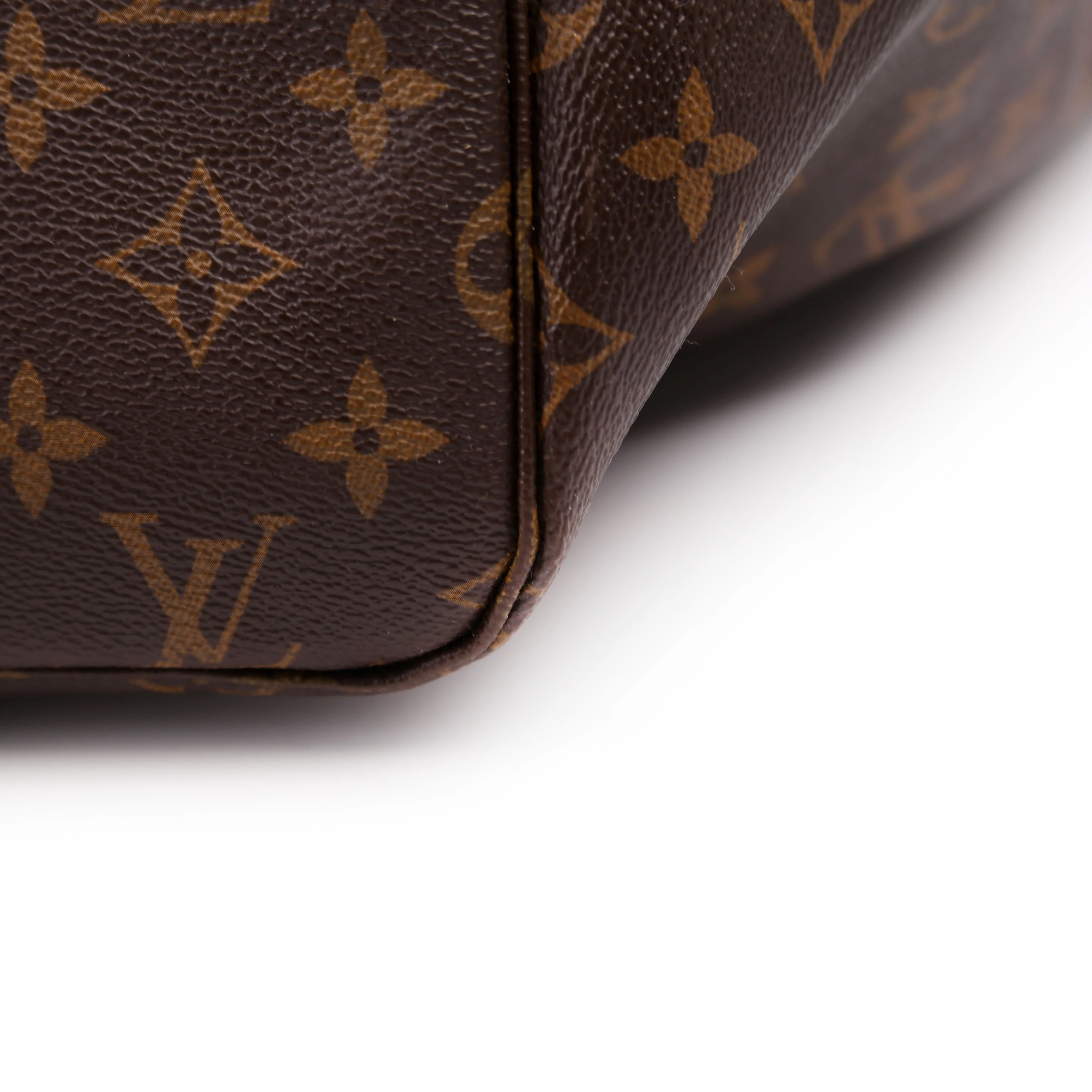 Neverfull GM Monogram Berry - Image 9