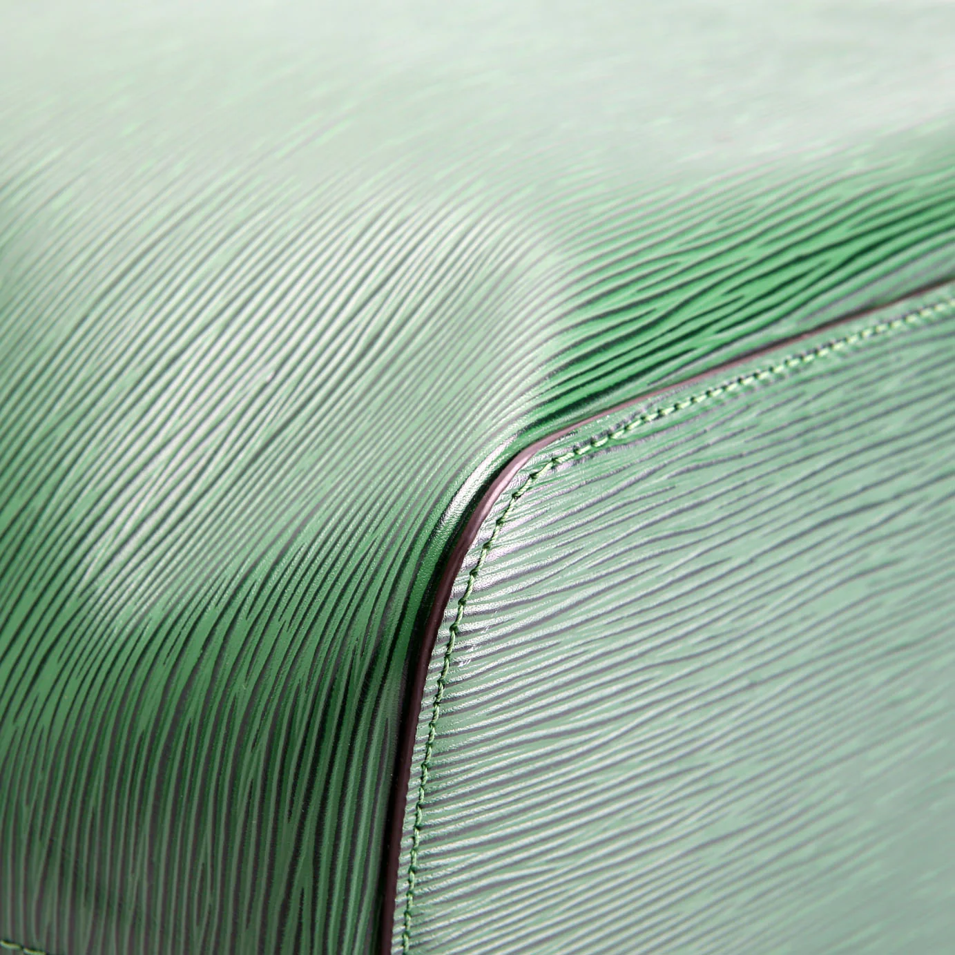 Neverfull MM Epi Leather Green - Image 5