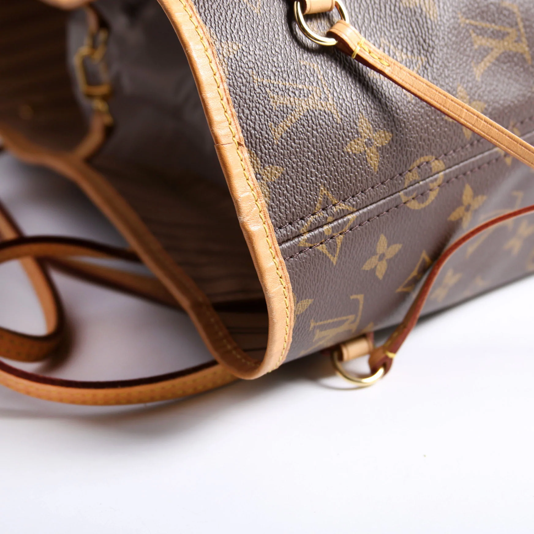 Neverfull MM Monogram - Image 11