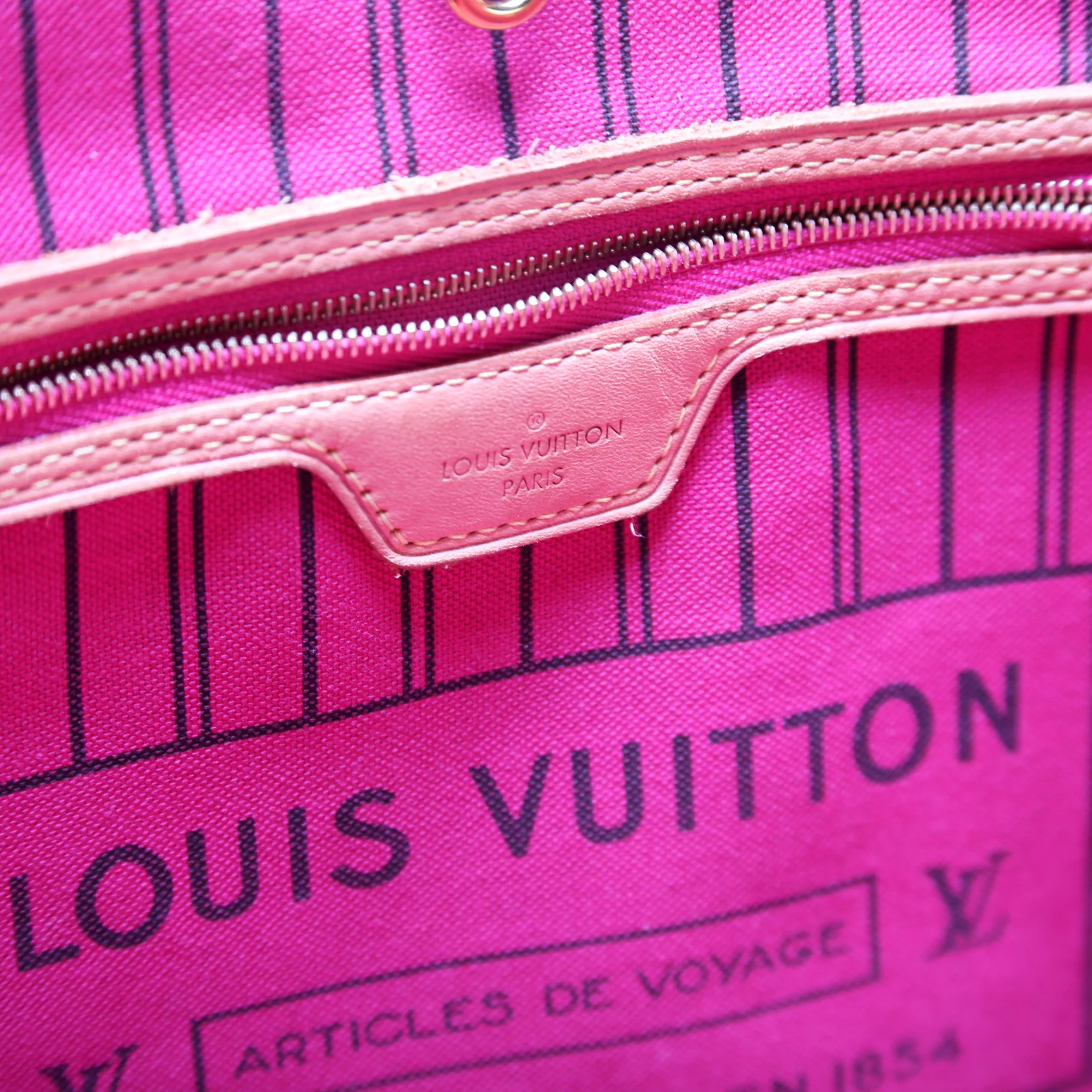 Neverfull MM Monogram - Image 9