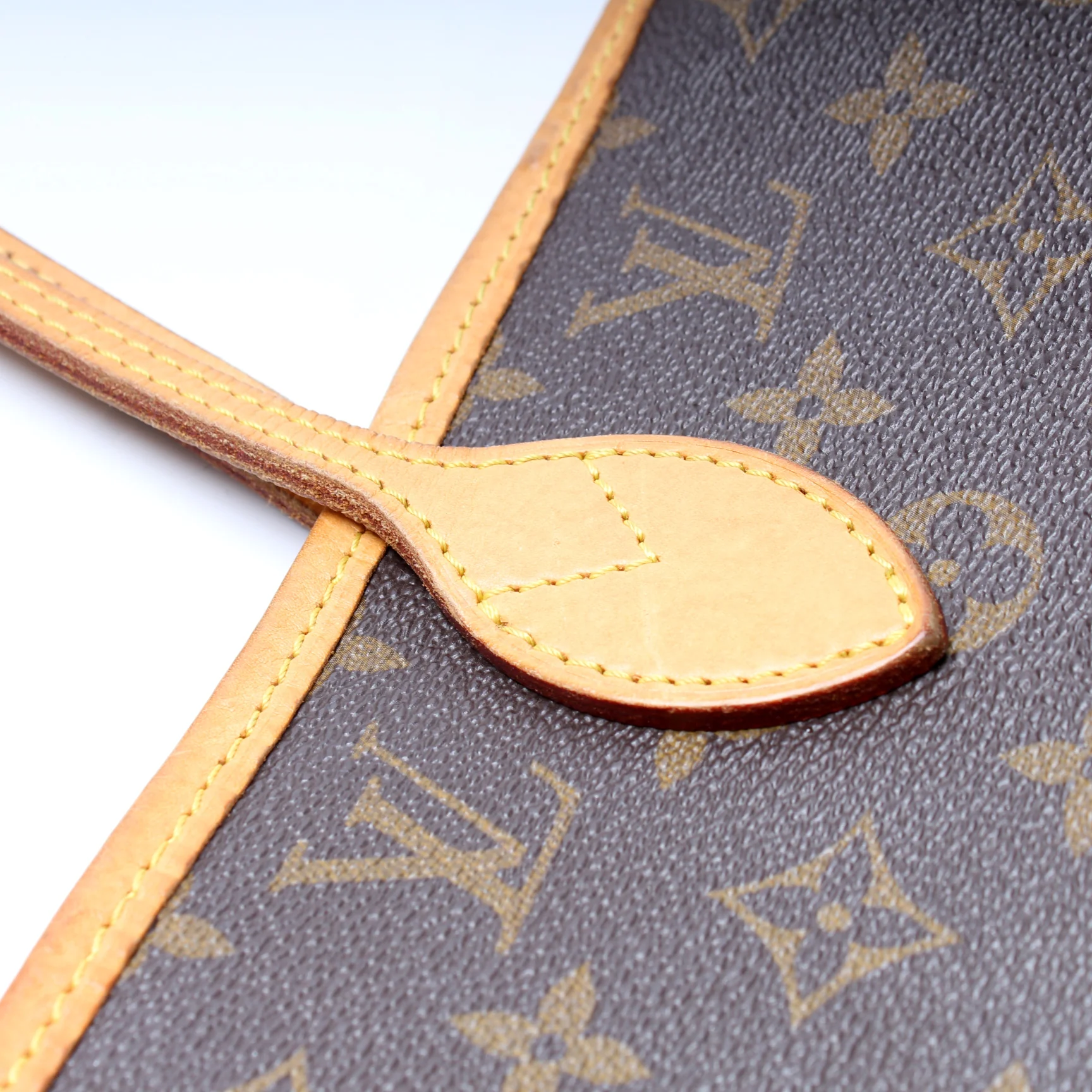 Neverfull MM Monogram - Image 7
