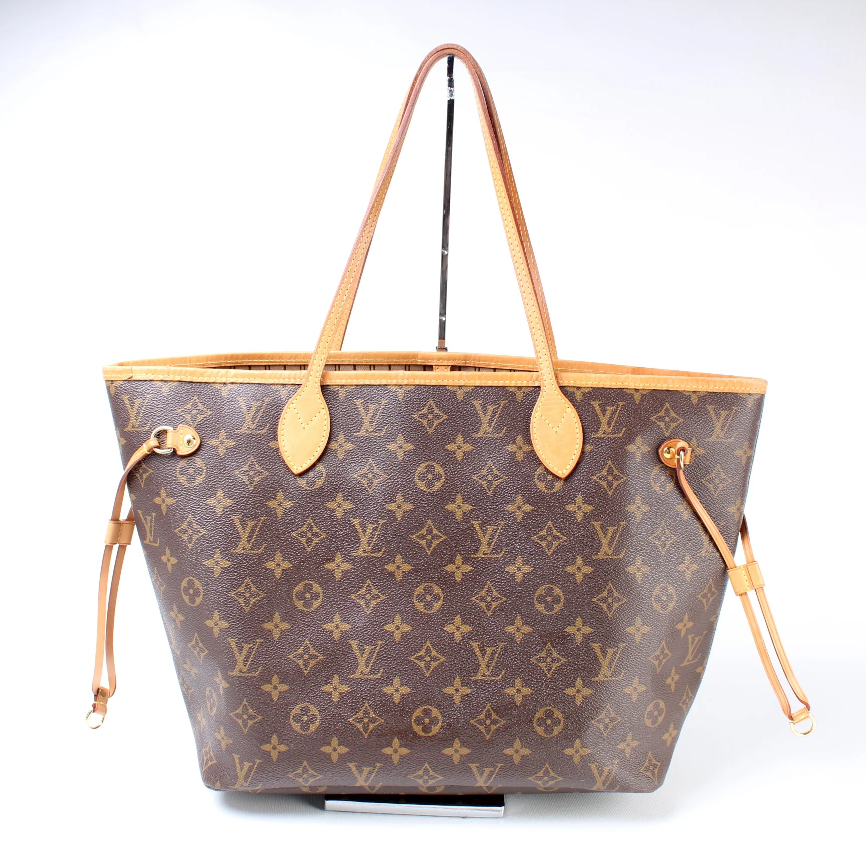 Neverfull MM Monogram - Image 3