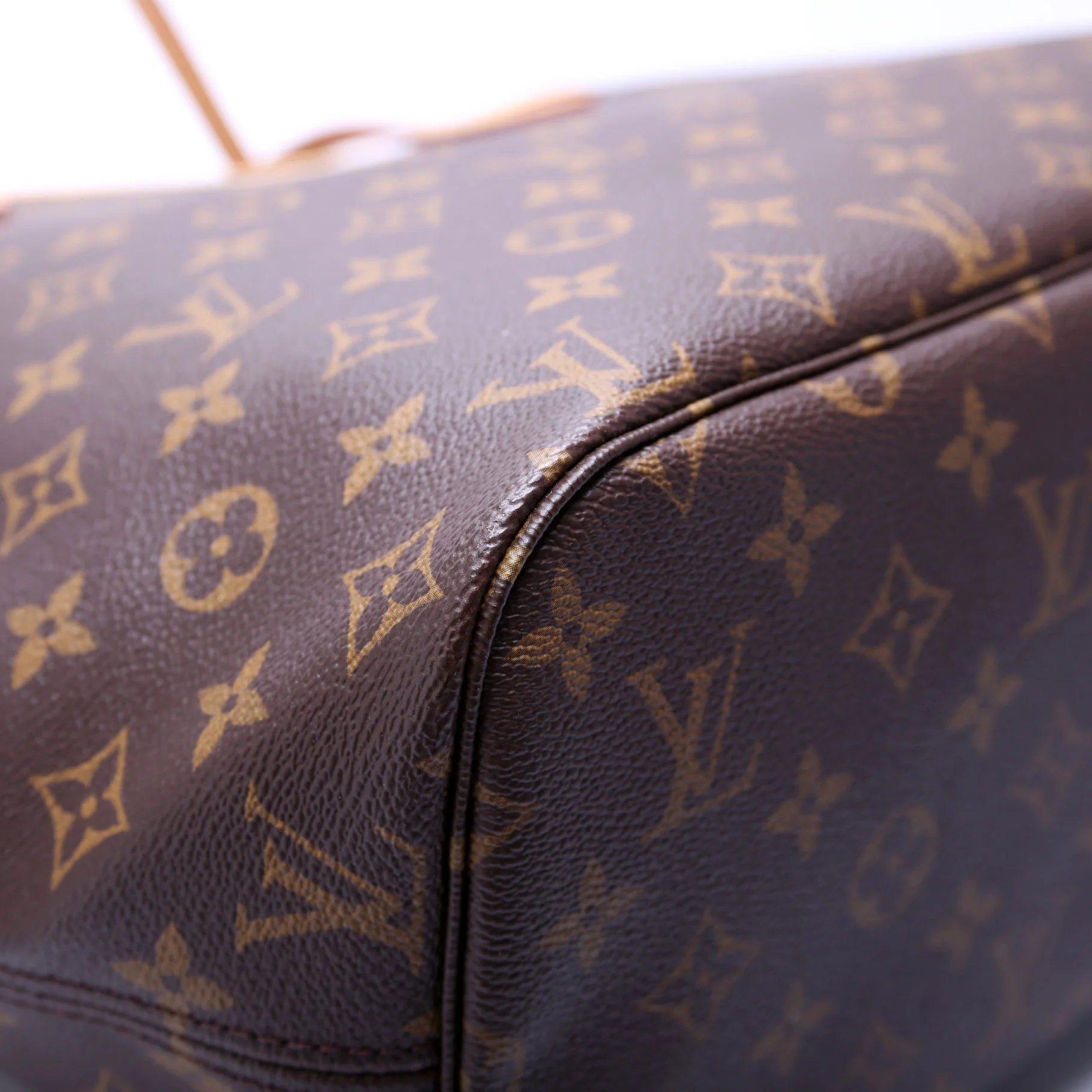 Neverfull MM Monogram Berry - Image 5