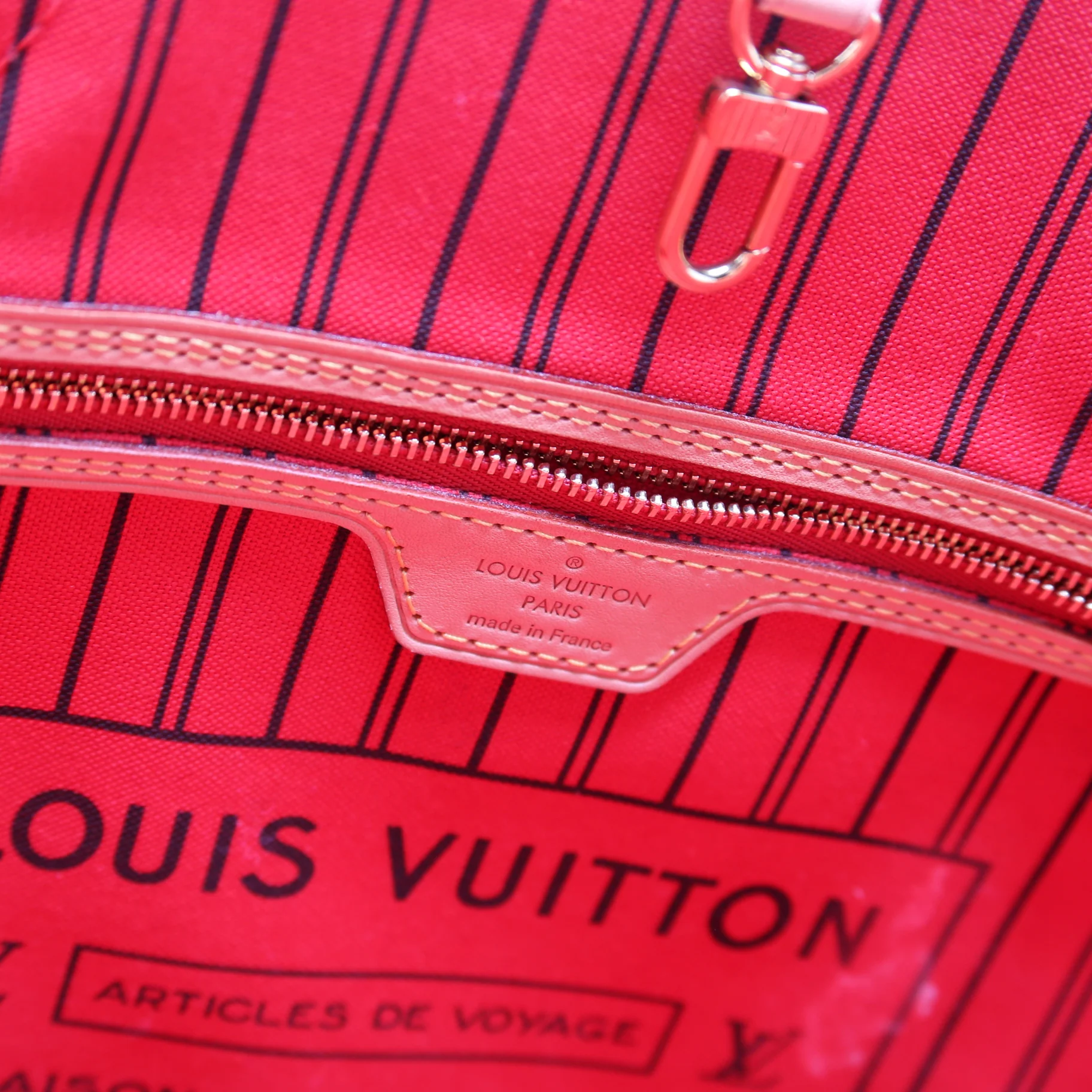 Neverfull MM Monogram Red - Image 9