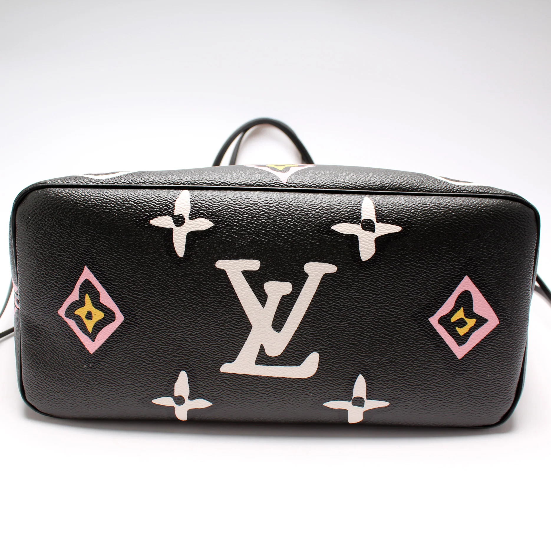 Neverfull MM Wild at Heart - Image 4