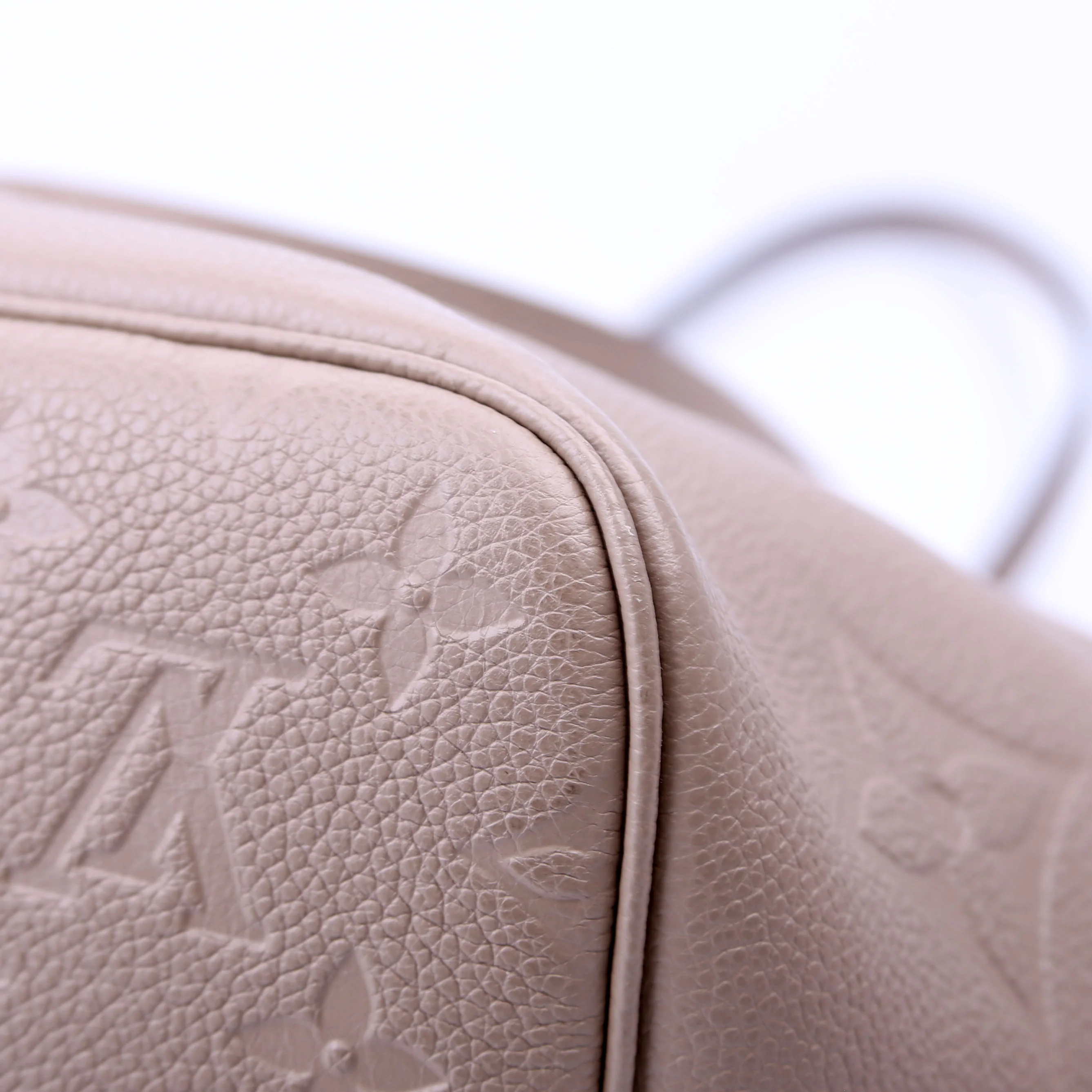 Neverfull MM With Wallet Empreinte Taupe - Image 8