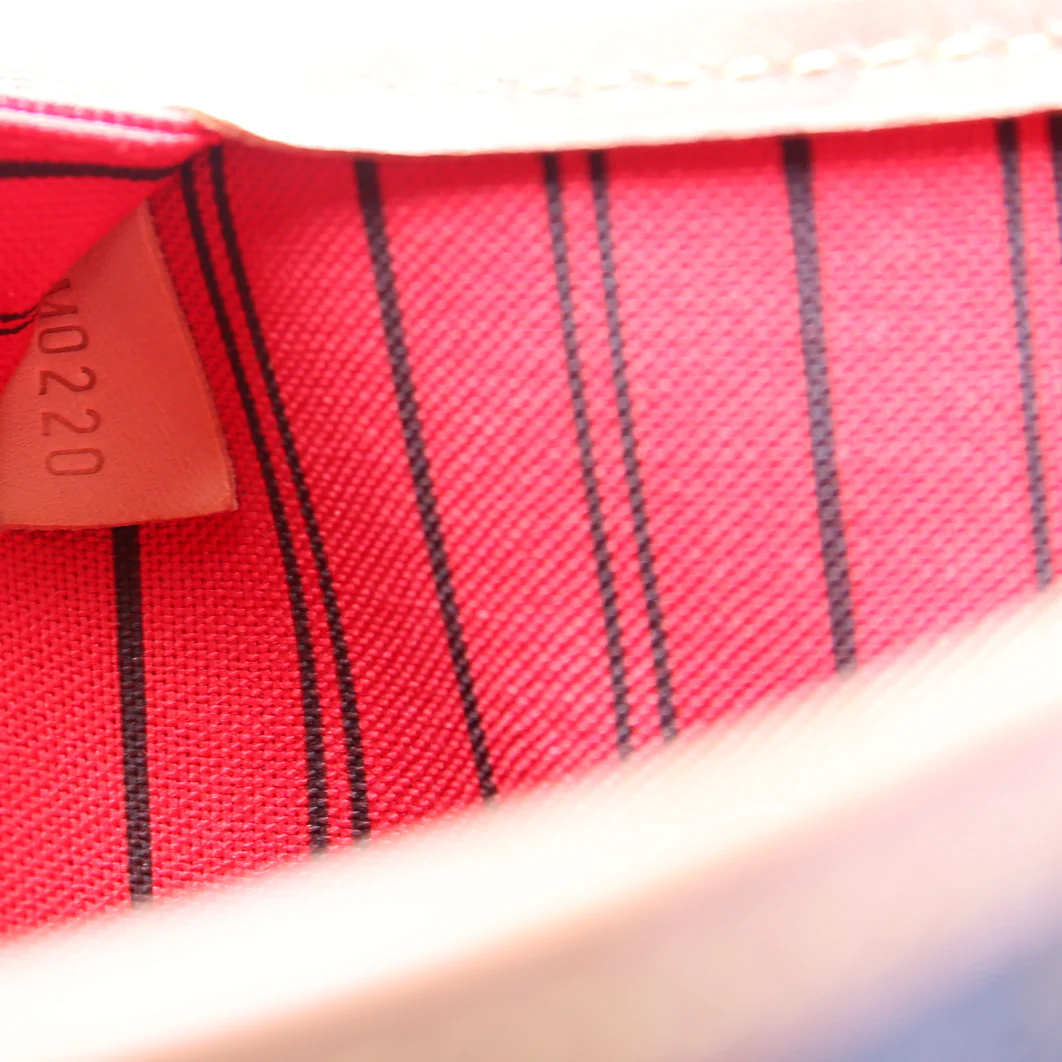 Neverfull w/Wallet MM Monogram - Image 9