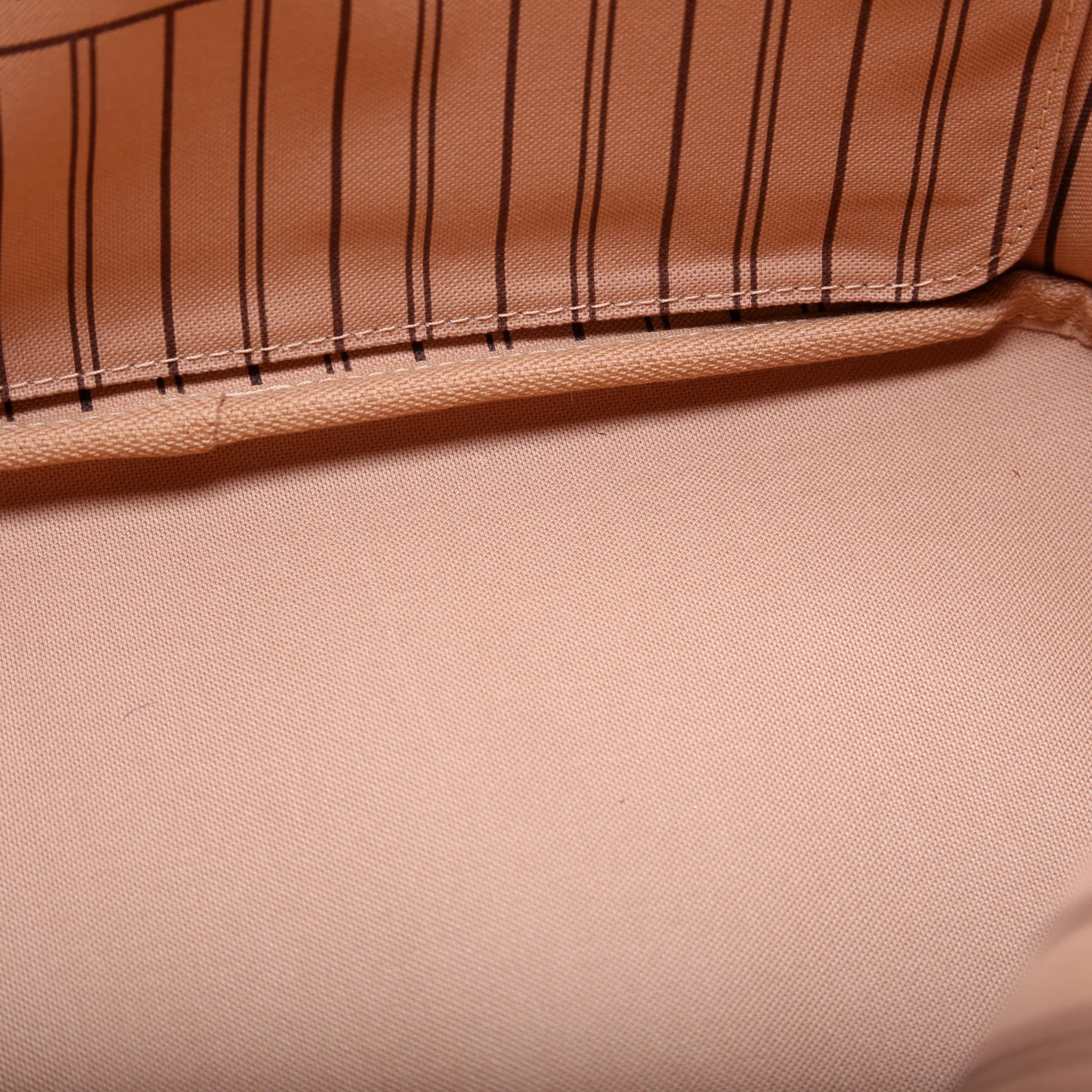 Neverfull W/ Wallet MM Monogram - Image 8