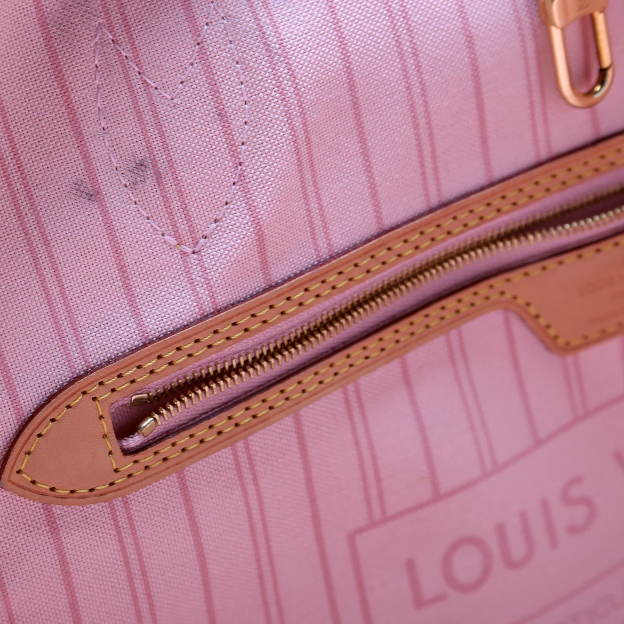 Neverfull with Wallet GM Damier Azur - Image 10