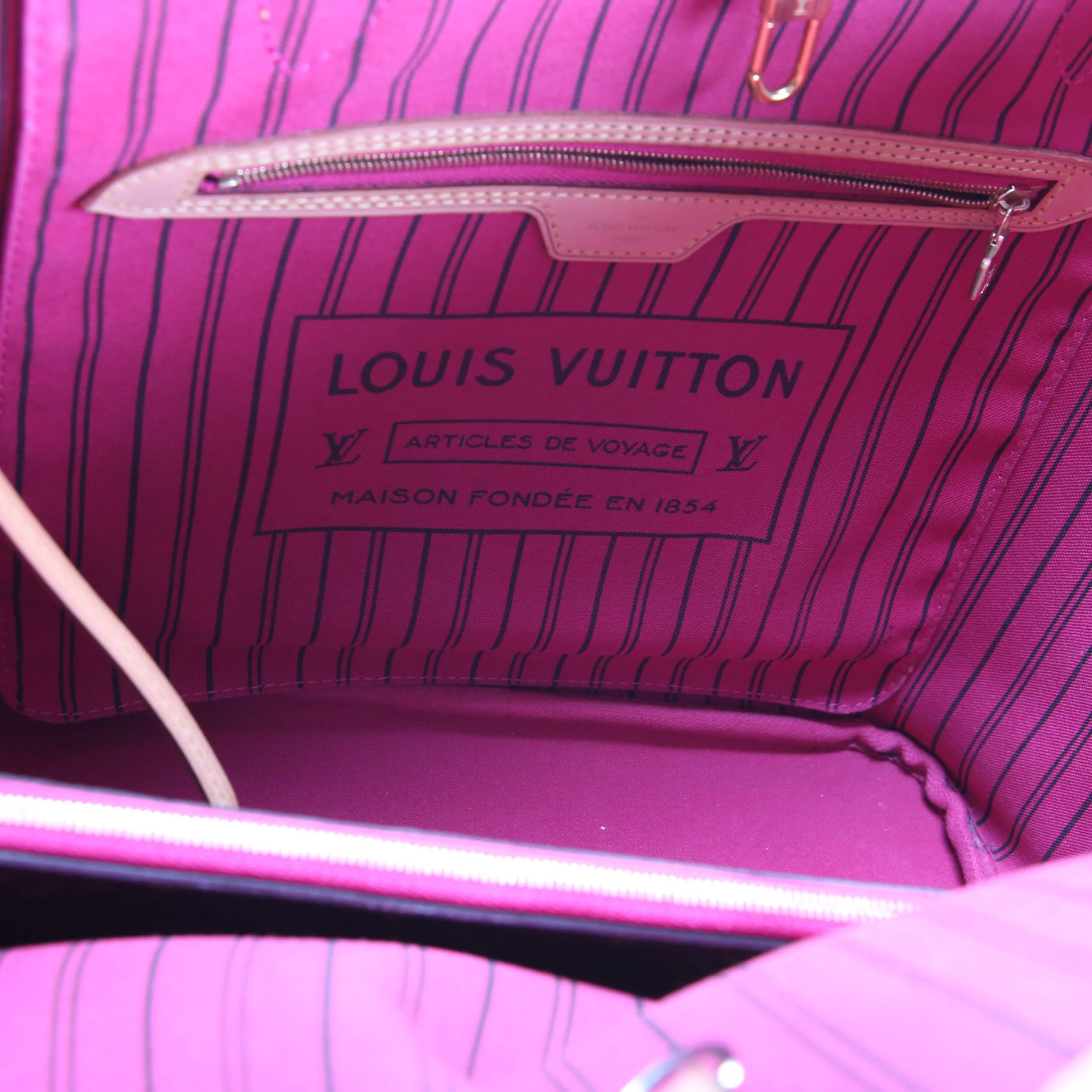 Neverfull With Wallet MM Monogram - Image 11
