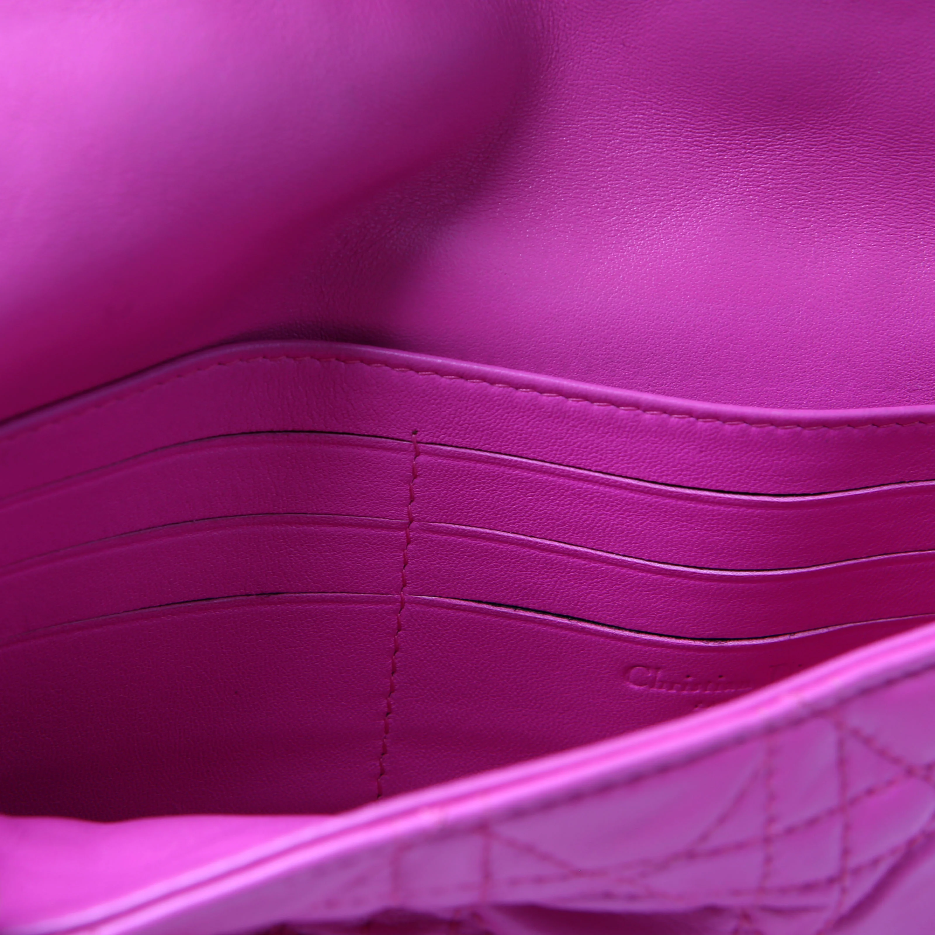 New Lock Pouch Cannage Lambskin Pink - Image 10