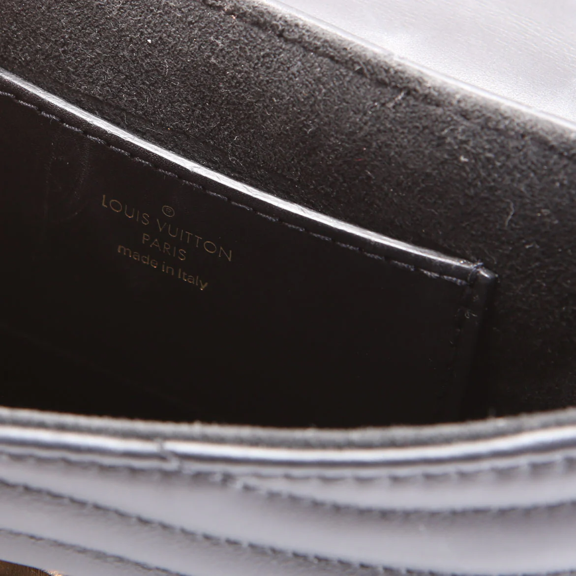 New Wave Multi Pochette Black - Image 10
