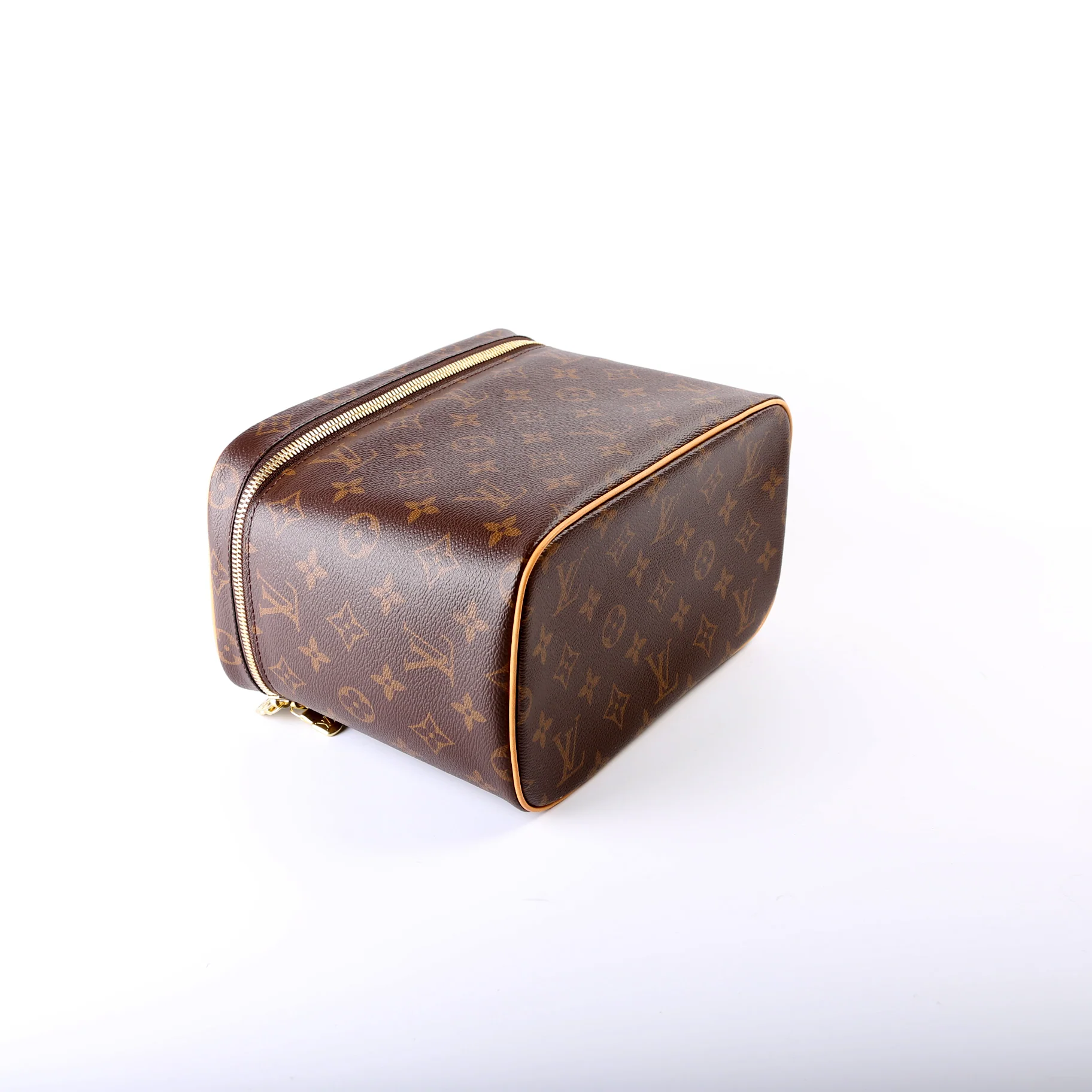 Nice BB Cosmetic Monogram - Image 3