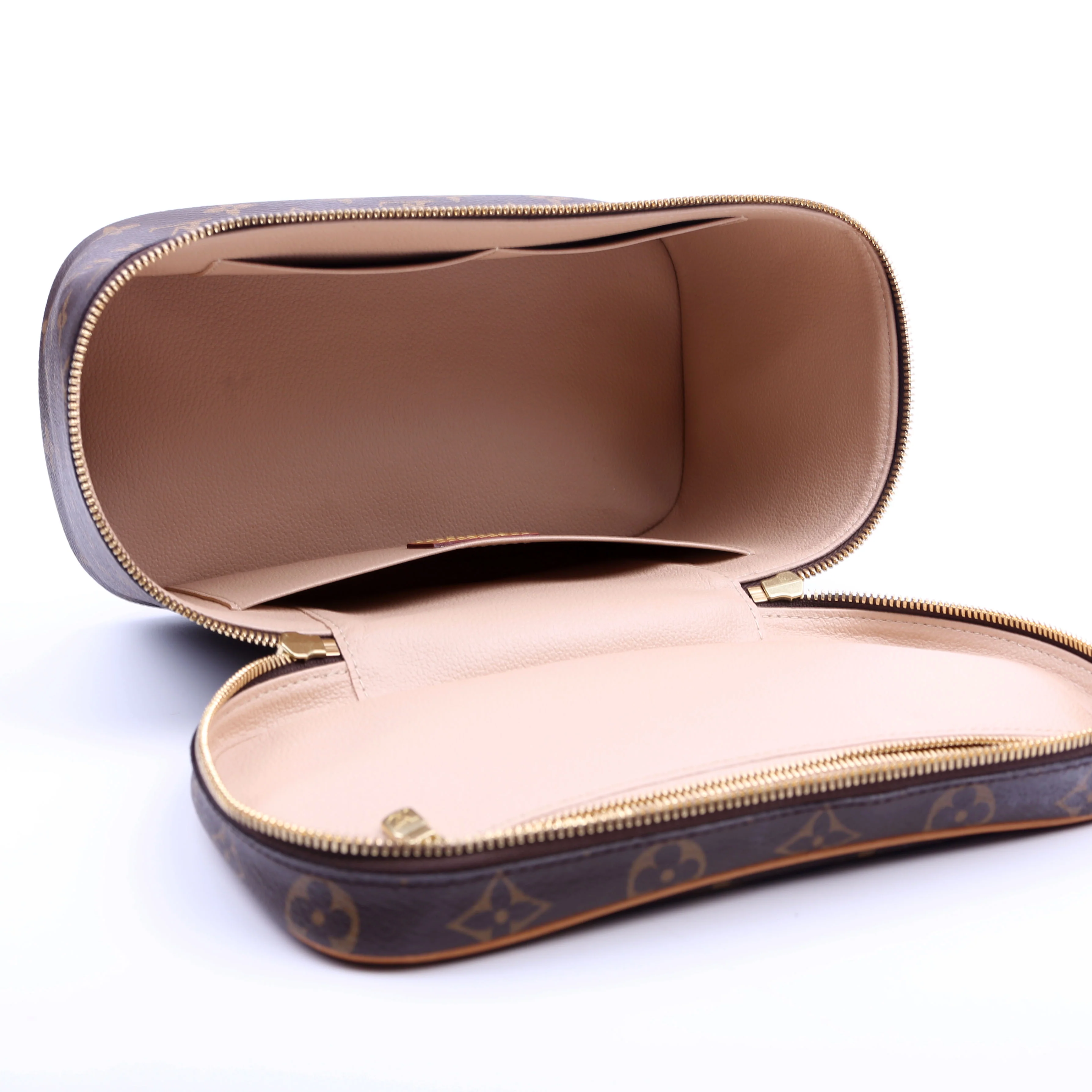 Nice BB Cosmetic Monogram - Image 11