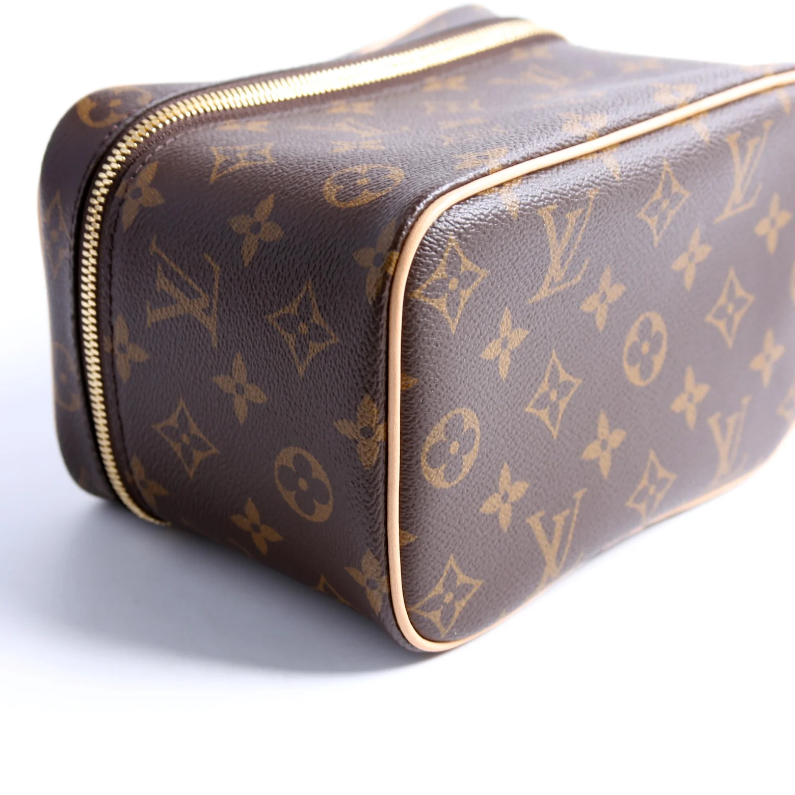 Nice Mini Toiletry Pouch Monogram - Image 6