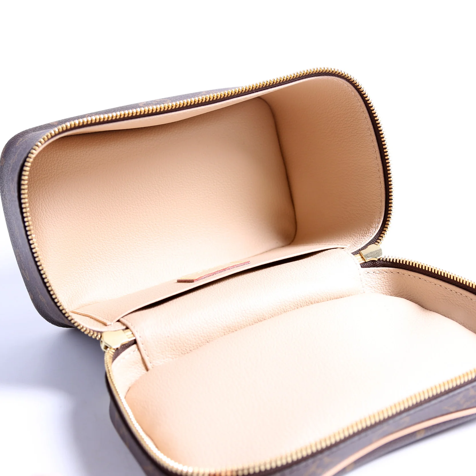 Nice Mini Toiletry Pouch Monogram - Image 9