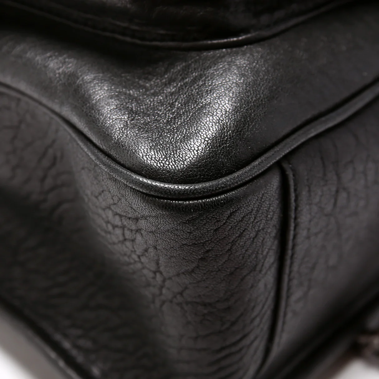 Niki Large Grain Lambskin 803777 Black - Image 5