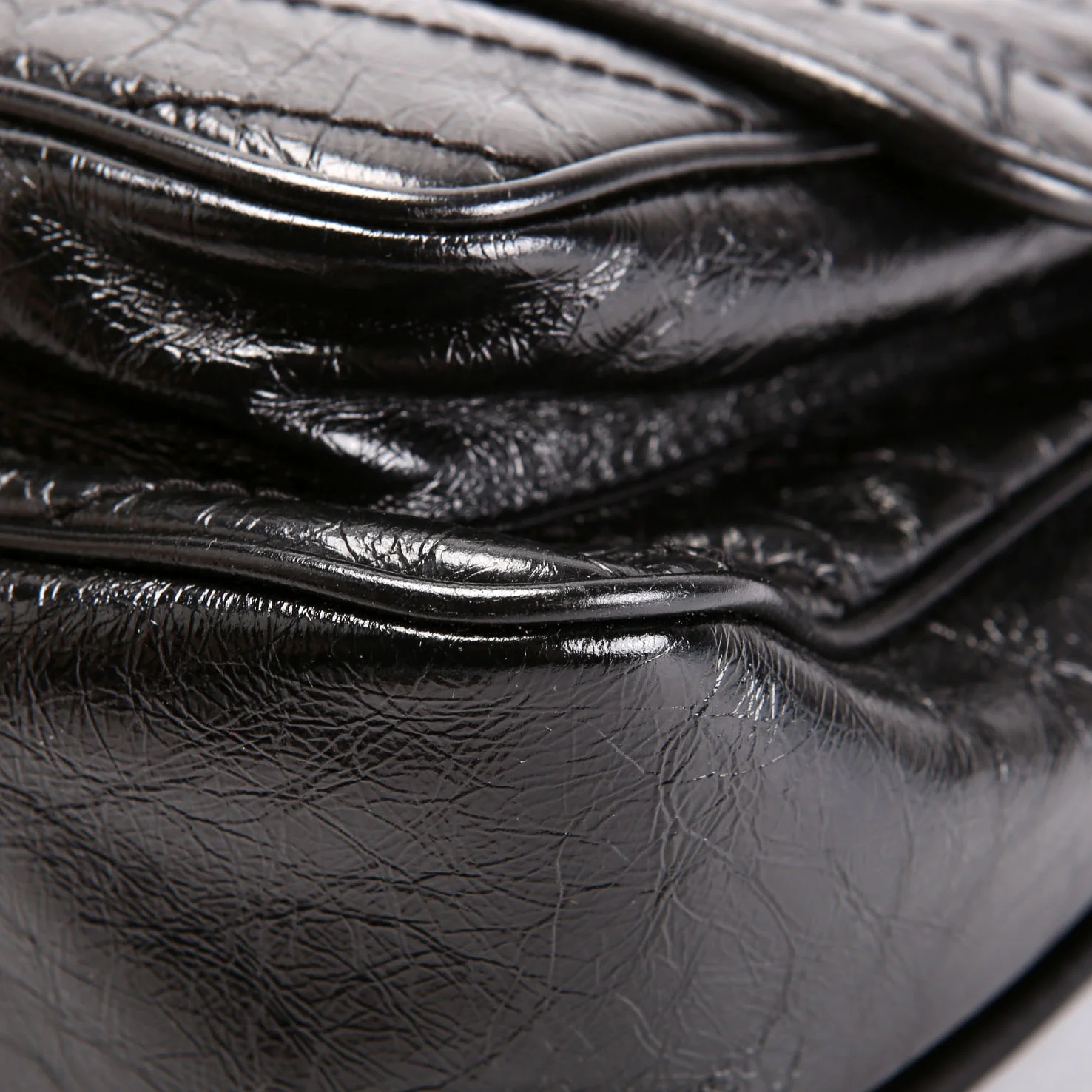 Niki Medium Crinkle Leather 633158 Black - Image 6