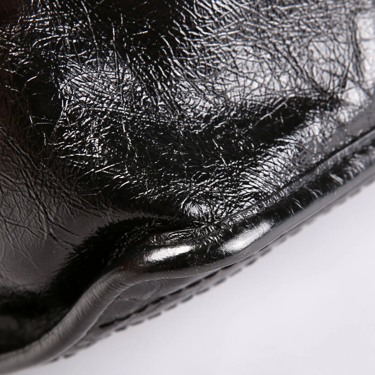 Niki Medium Crinkle Leather 633158 Black - Image 7