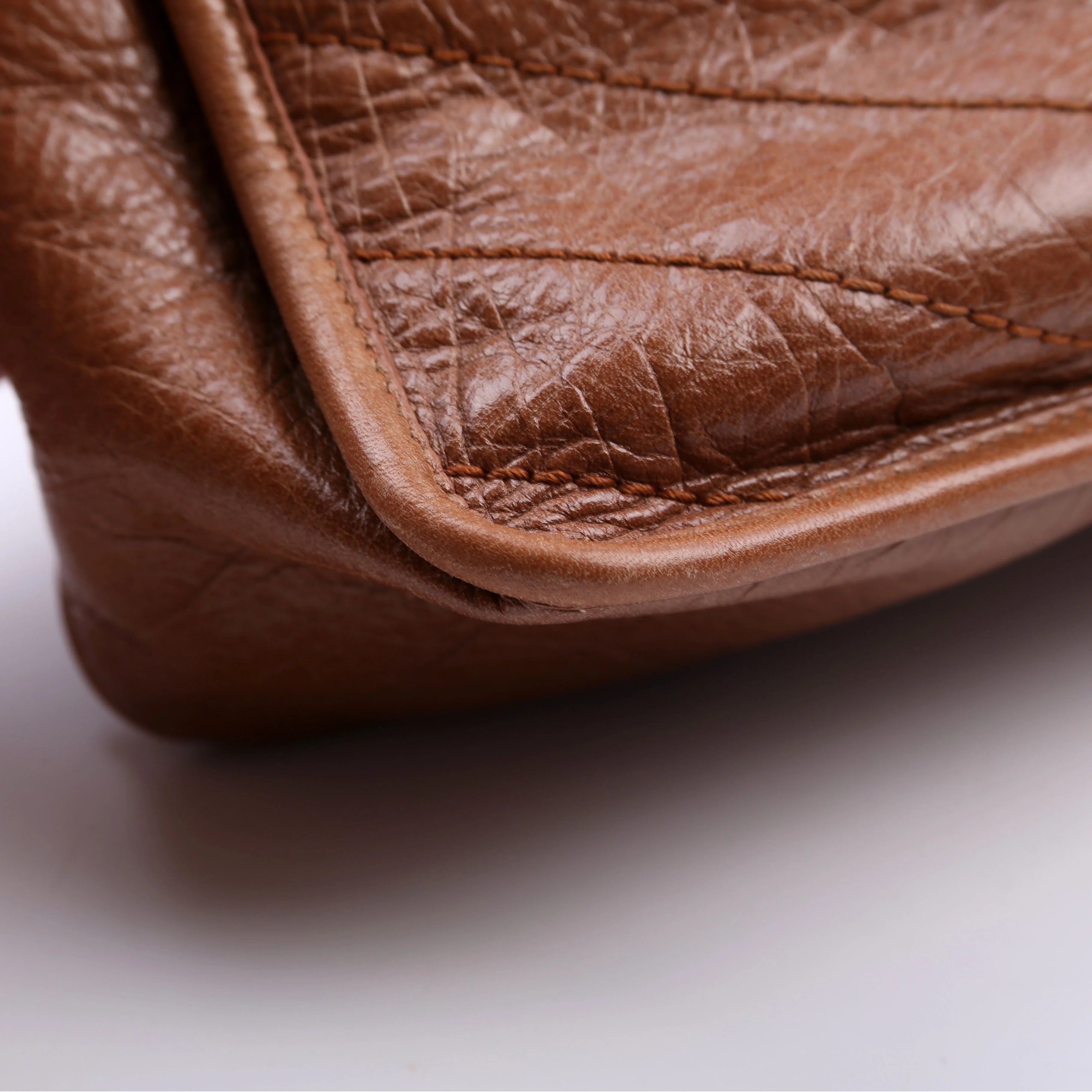 Niki Medium Crinkle Leather Brown - Image 8