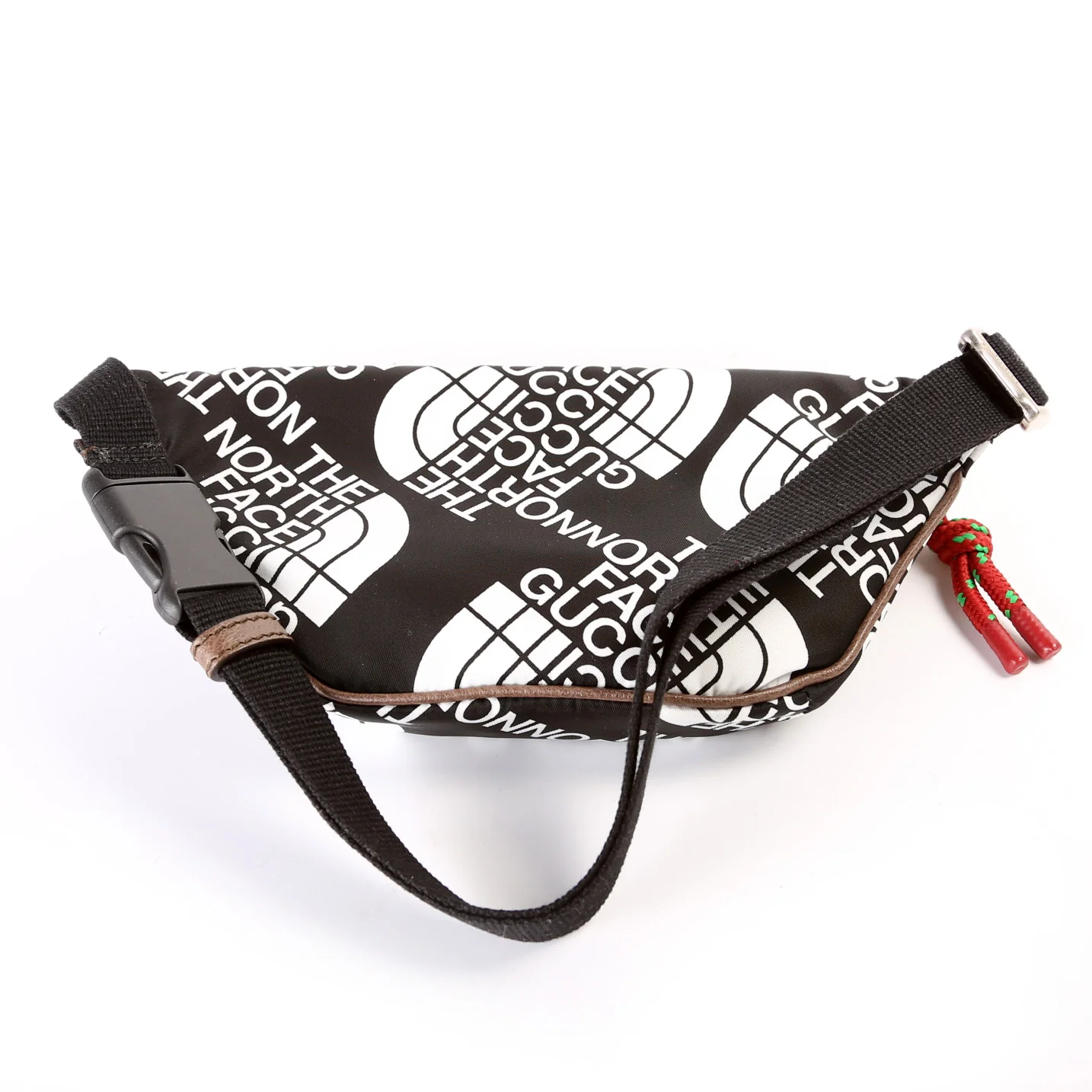 North Face Belt Bag Small 650299 - Image 2