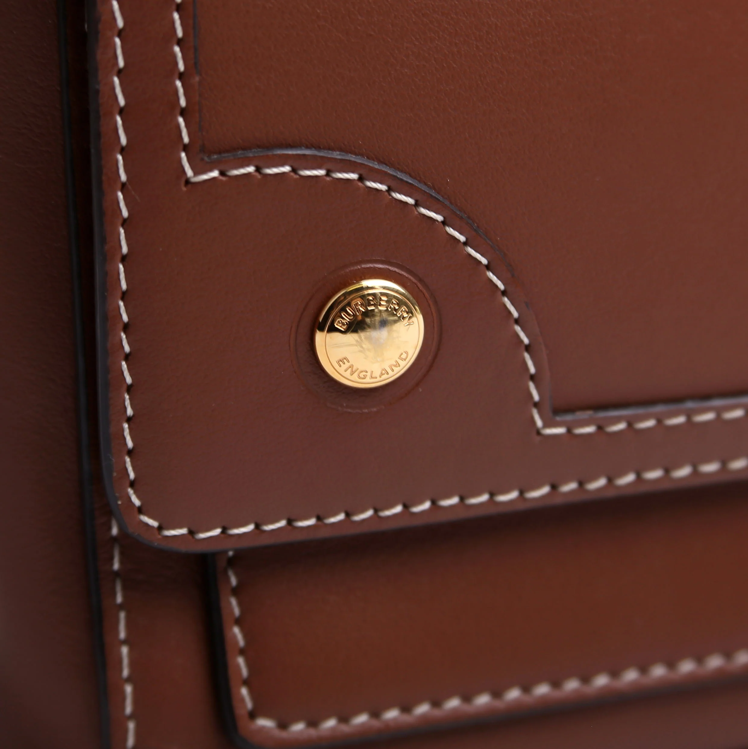 Note Crossbody Leather Brown - Image 10