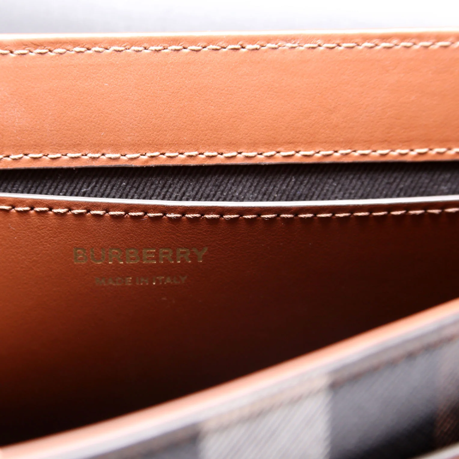 Note Crossbody Leather/Giant Check Multicolor - Image 8