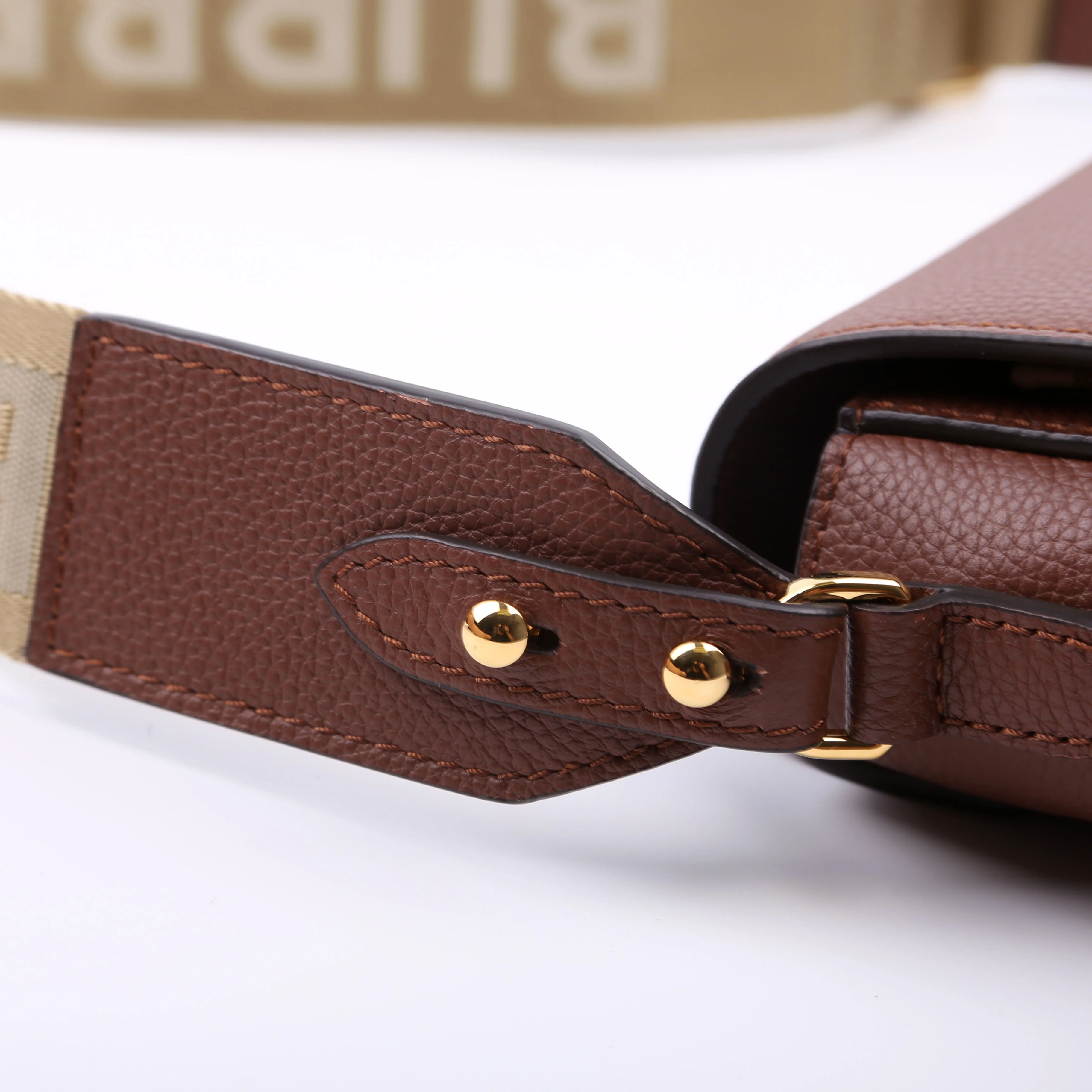Note Crossbody Vintage Check Medium Brown - Image 7