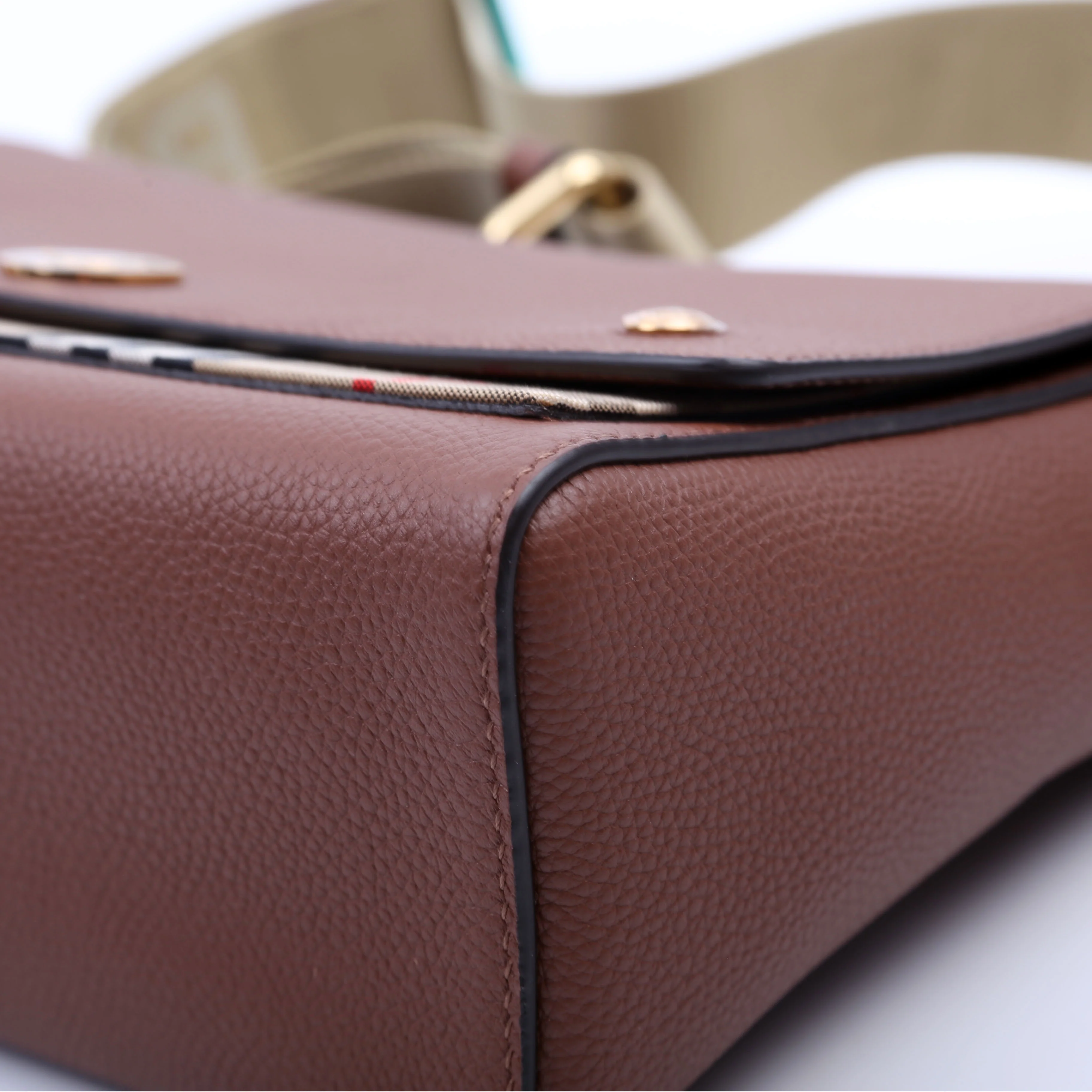 Note Vintage Check Crossbody - Image 6